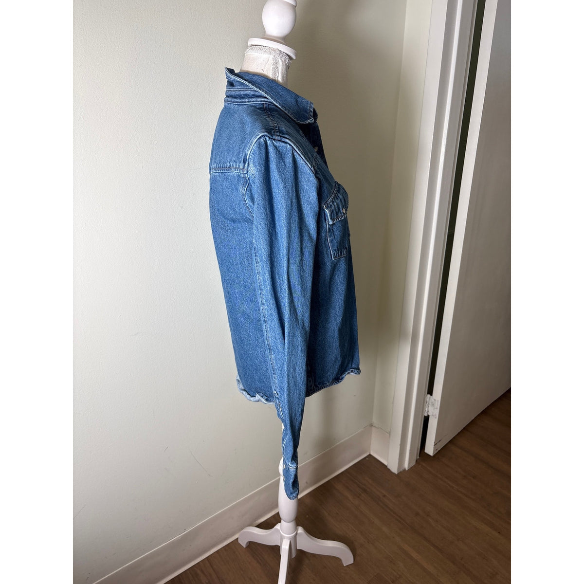 SPRWMN Blue Long Sleeve Denim Snap Front Closure Sz S