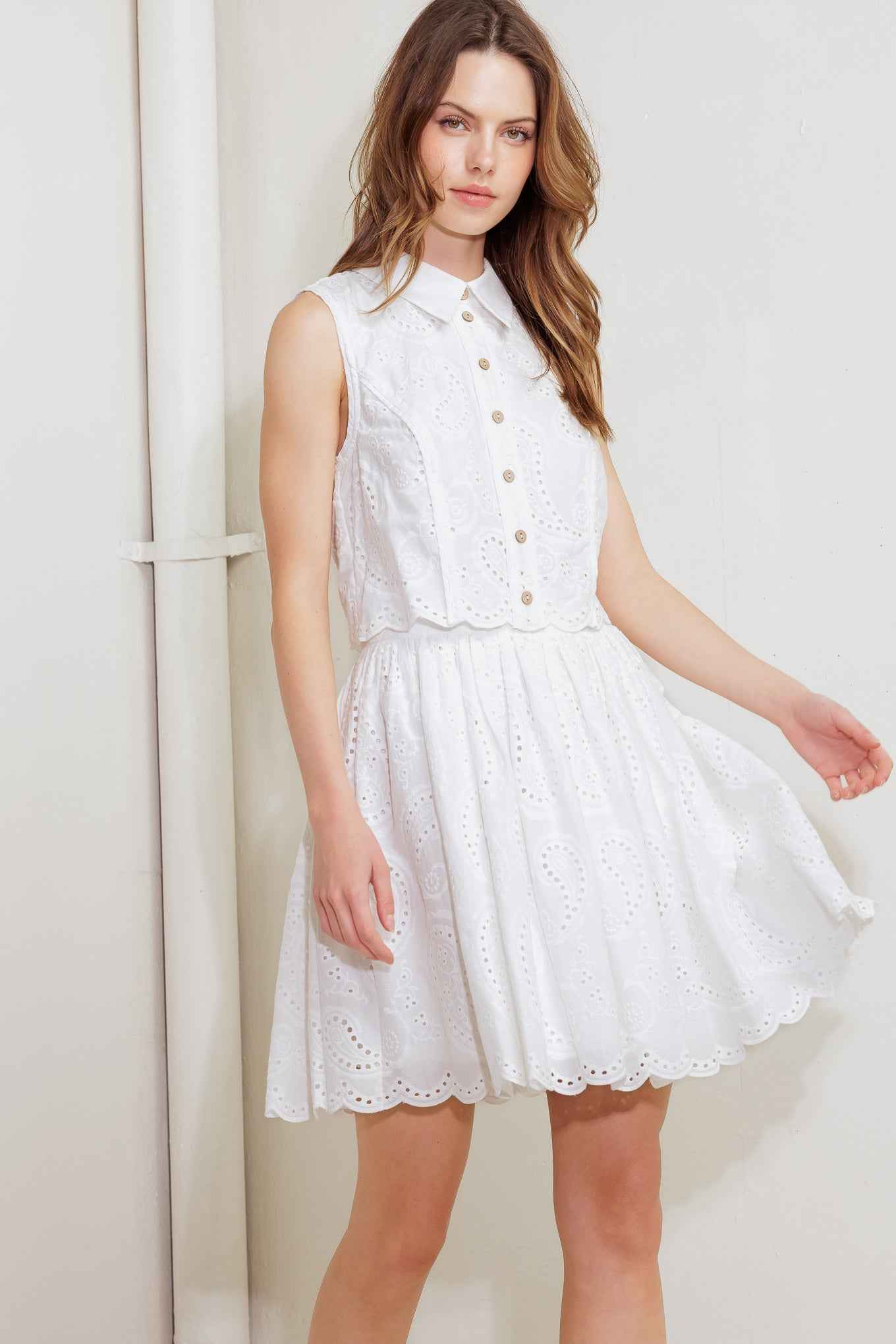 LEAF KISS WHITE WOVEN EYELET MINI DRESS