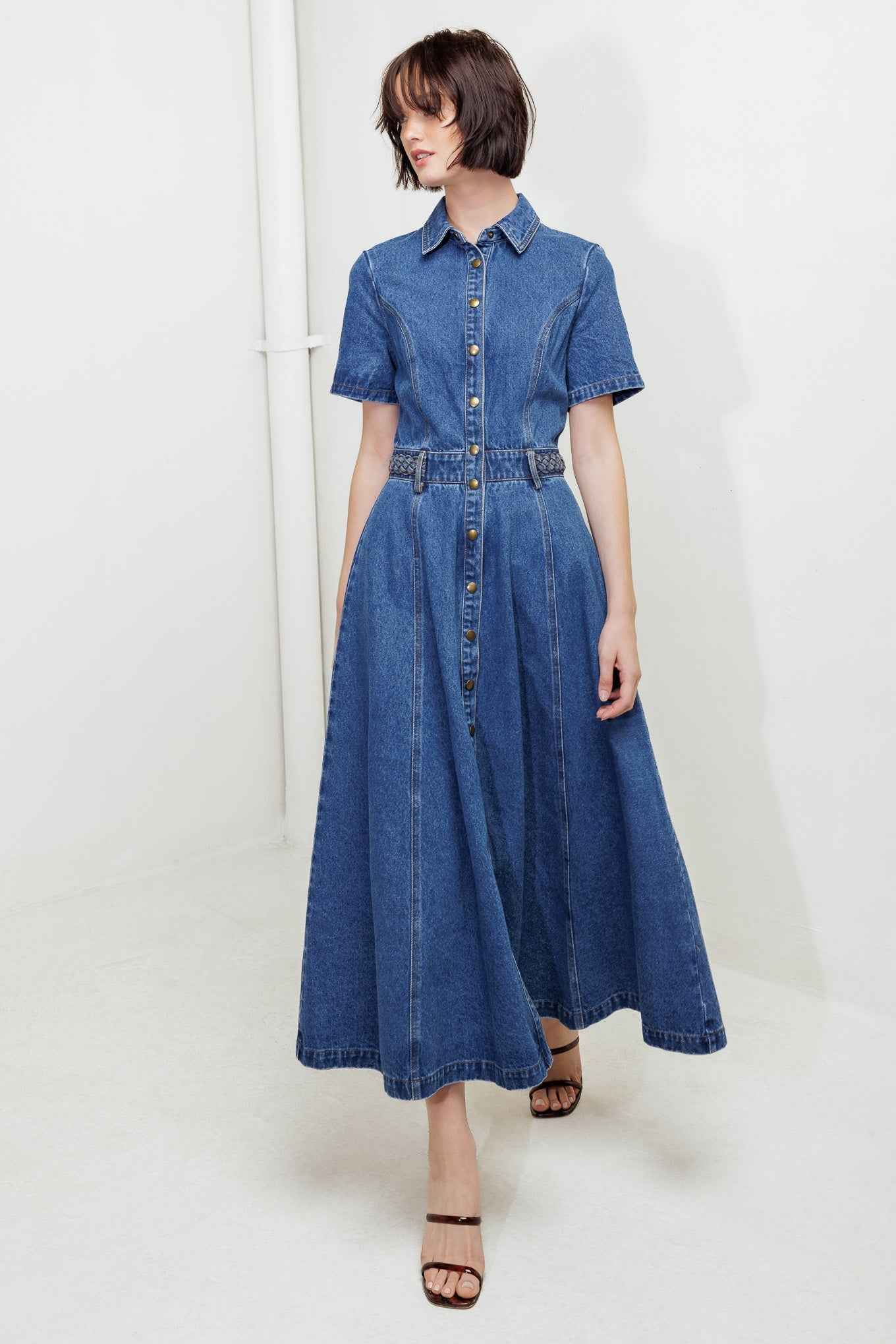 HIDDEN SMILE DENIM MIDI RESS