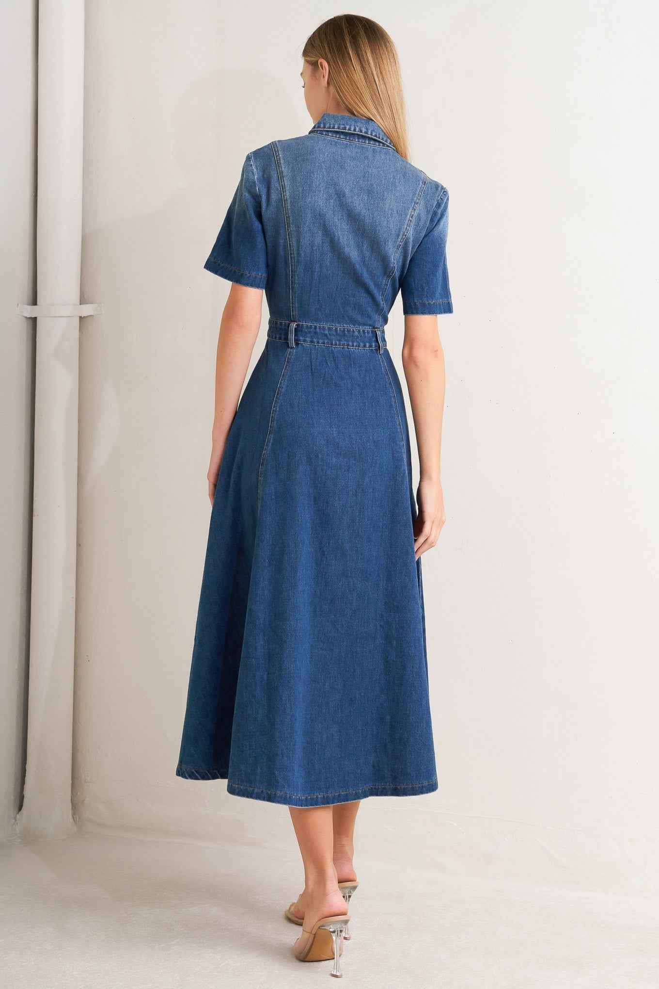 ELEGANT TOUCH DENIM MIDI DRESS