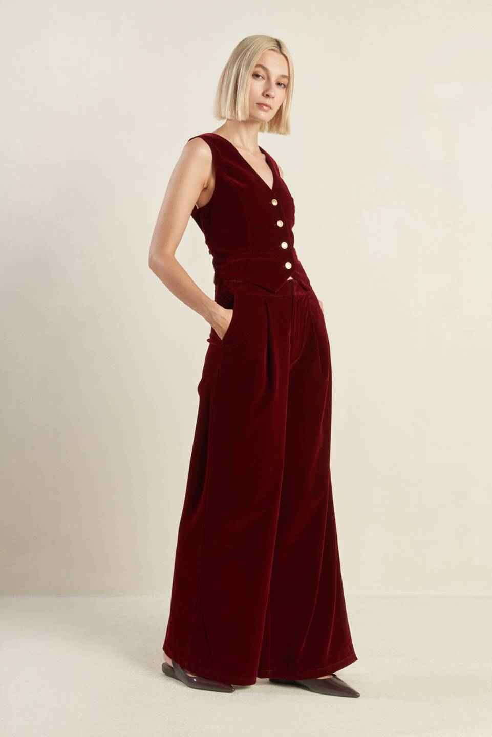 COY CHARM VELVET VEST