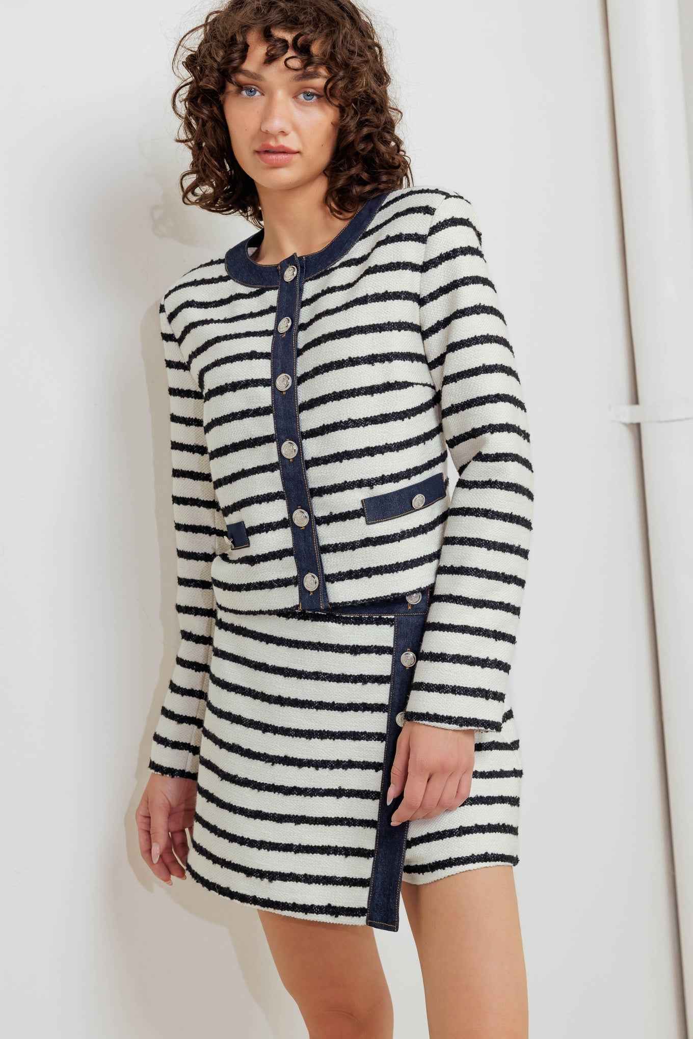 BONJOUR STRIPE WOVEN CROP JACKET