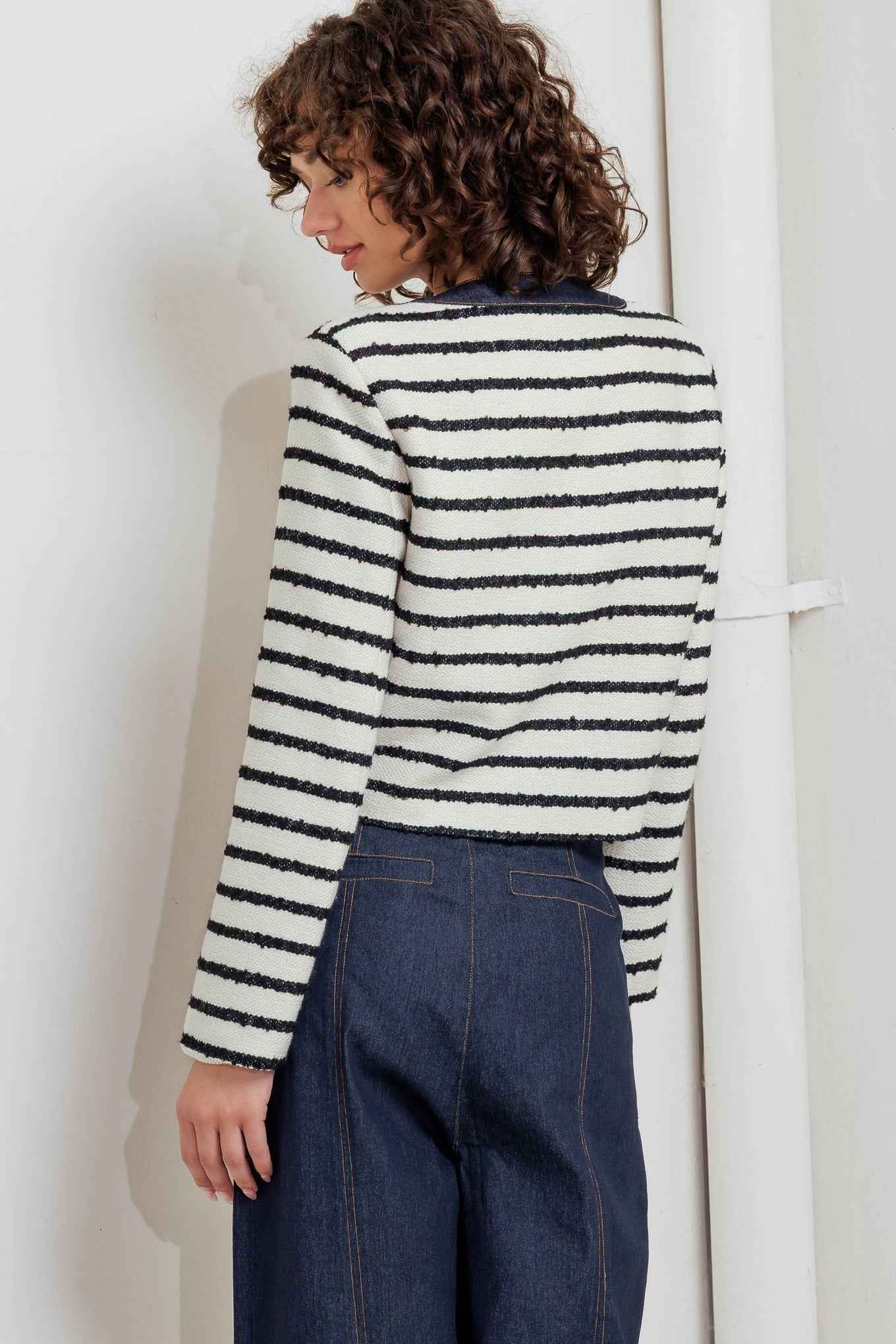BONJOUR STRIPE WOVEN CROP JACKET