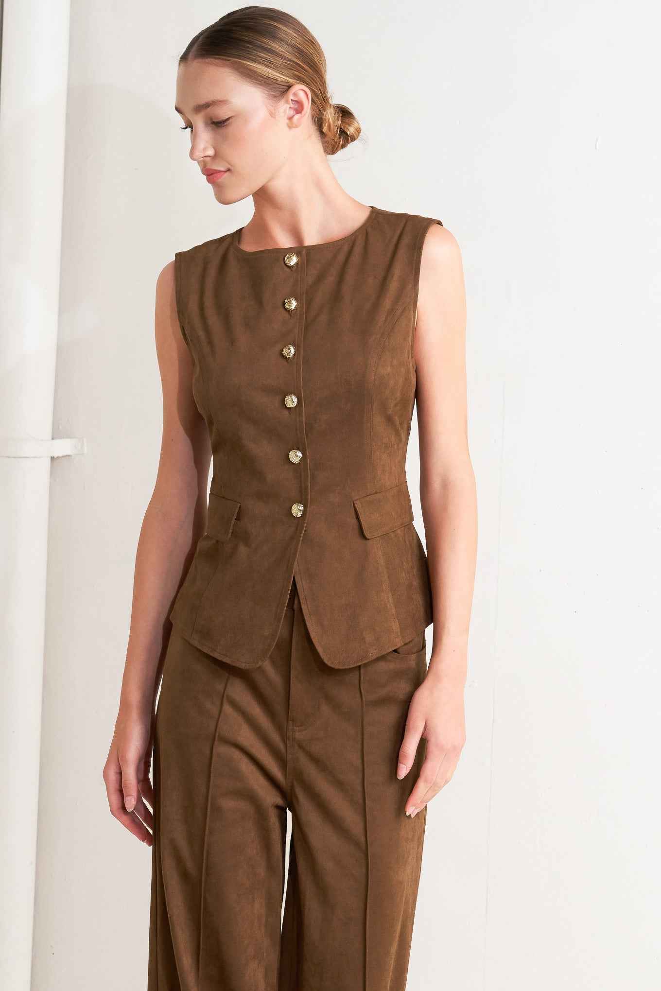 BROWN SUGAR FAUX SUEDE VEST