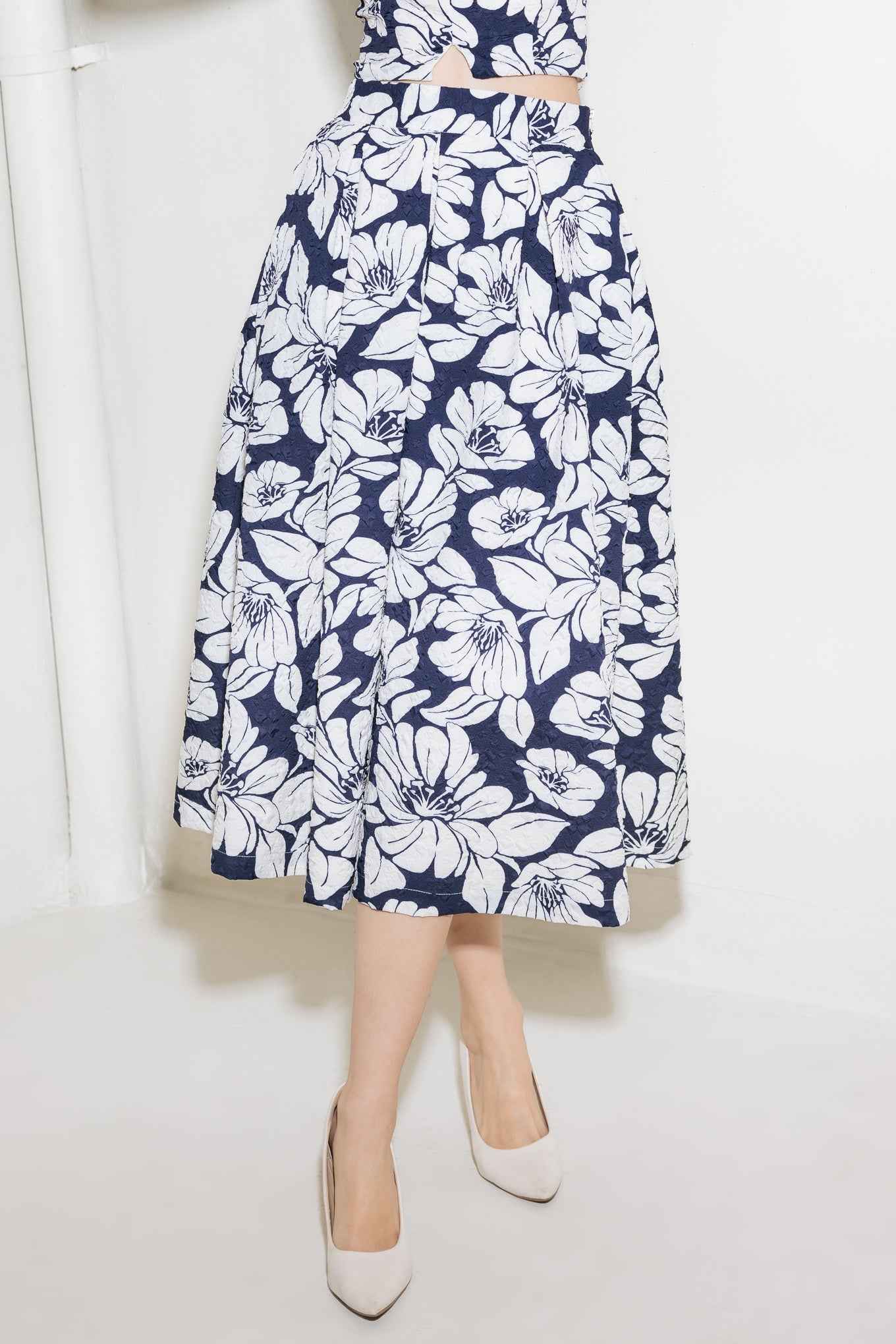 PLAIN OPTIMISM NAVY WOVEN MIDI SKIRT