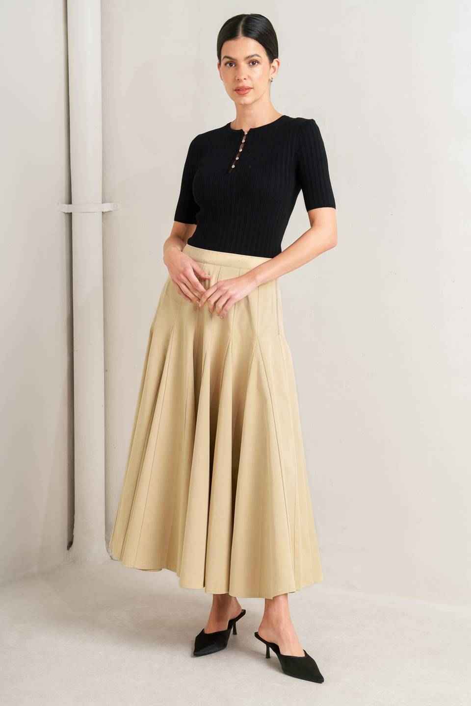PALE FRAME WOVEN TAUPE CIRCLE SKIRT