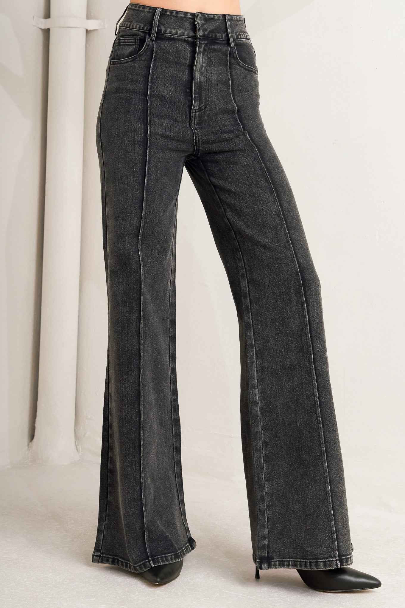 ELEGANT EVERYDAY LOOK DENIM PANTS