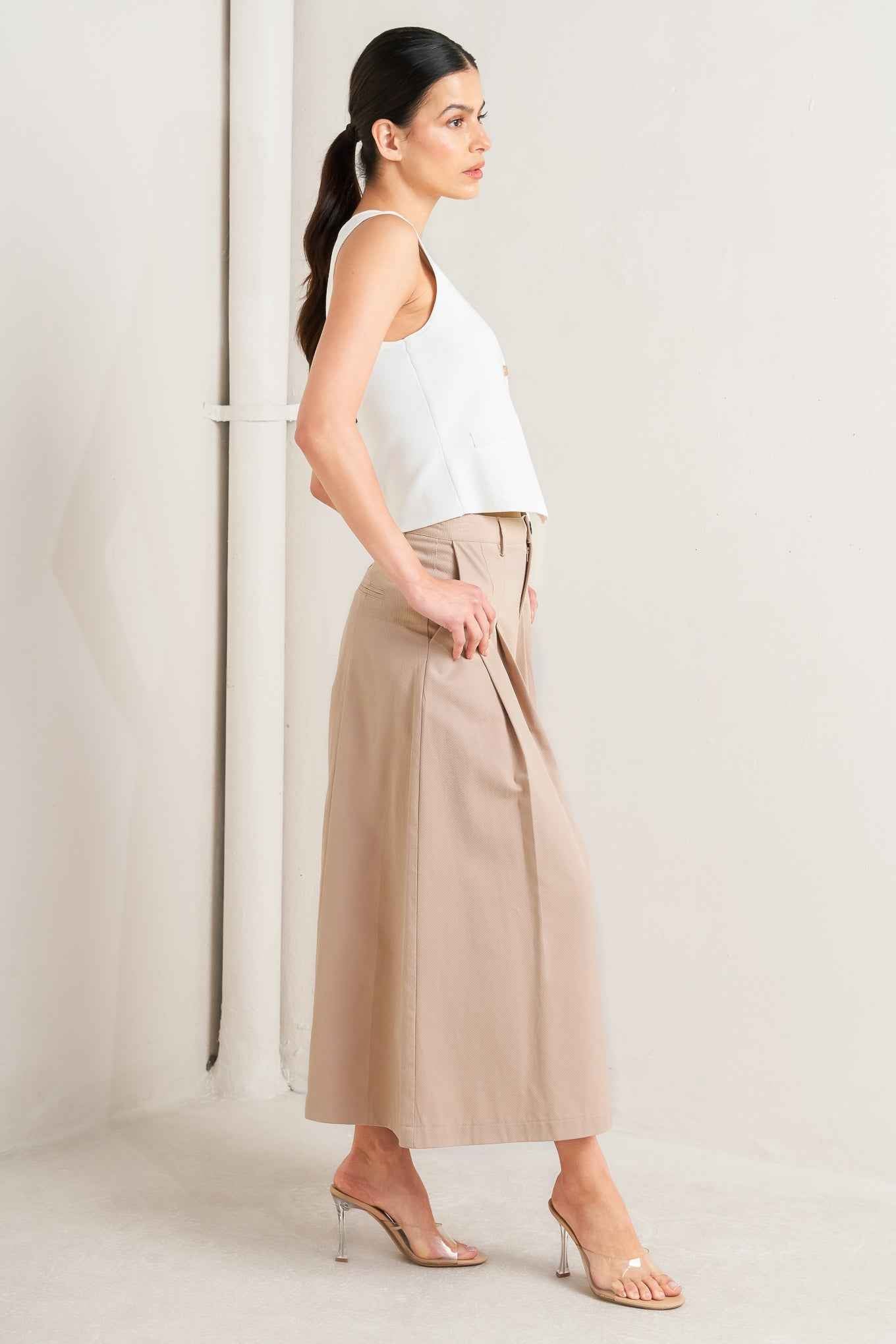 ELEGANT PLEAT WOVEN CULOTTE