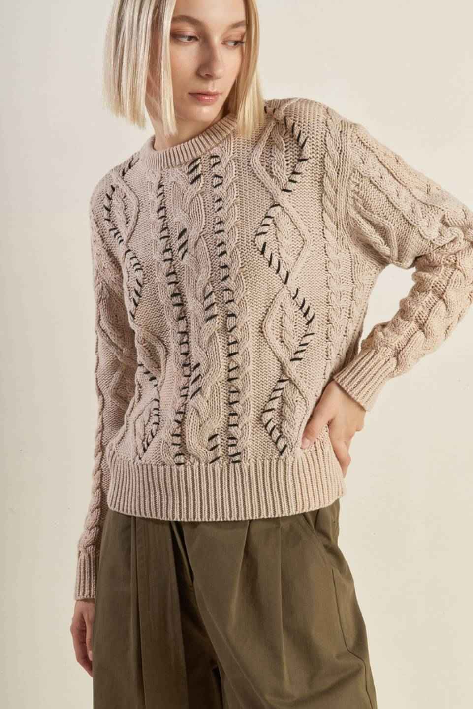 LITTLE BIT IN LOVE SWEATER KNIT TOP
