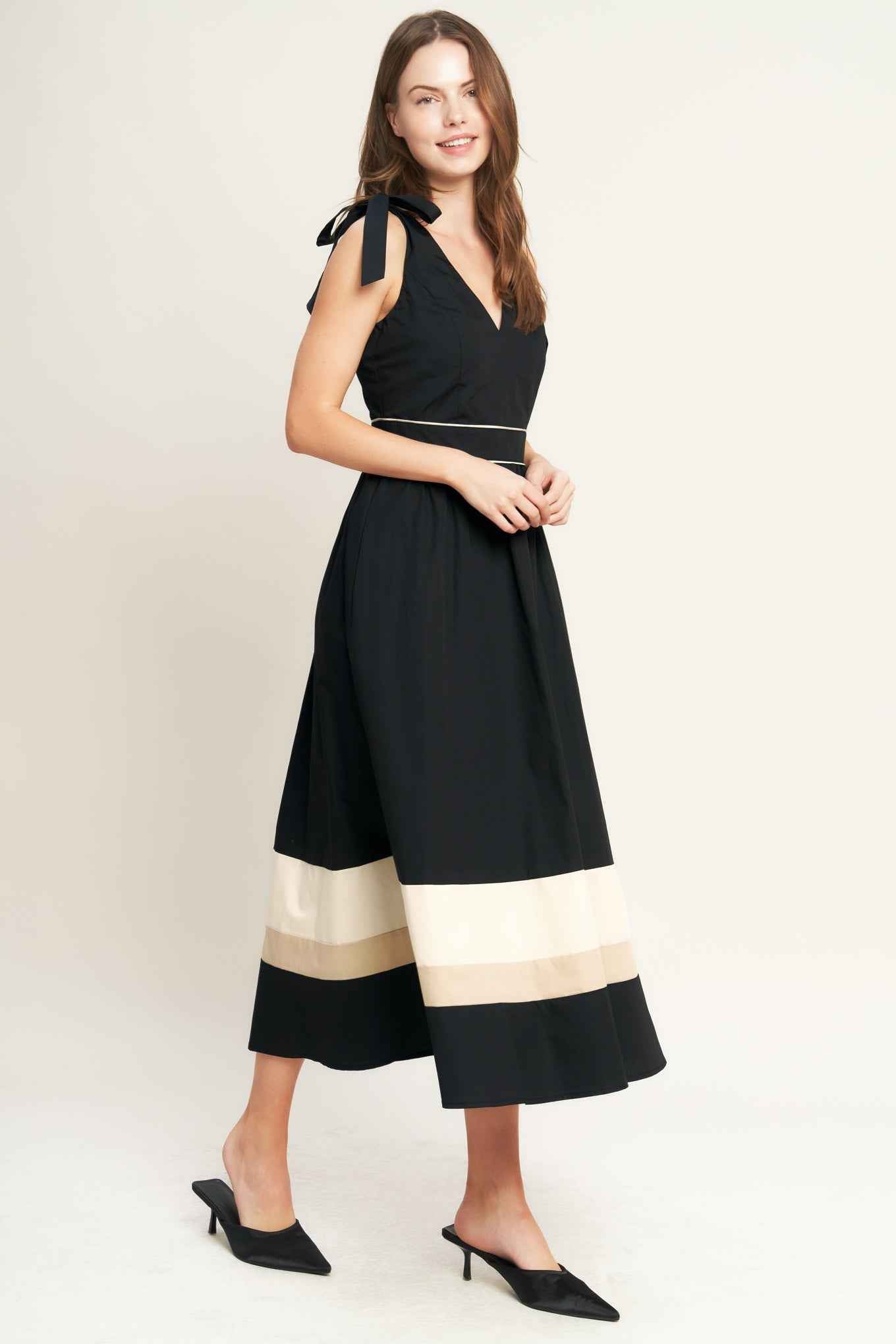 FOREST CHARM BLACK CREAM WOVEN MIDI DRESS