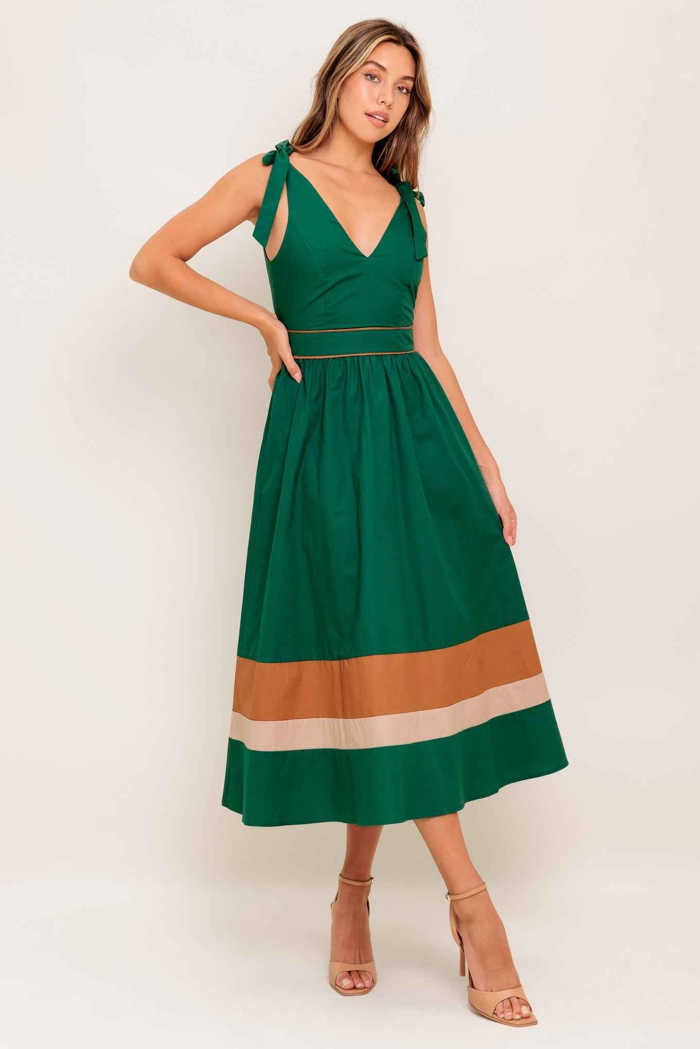 FOREST CHARM WOVEN COLOR BLOCKED MIDI DRESS
