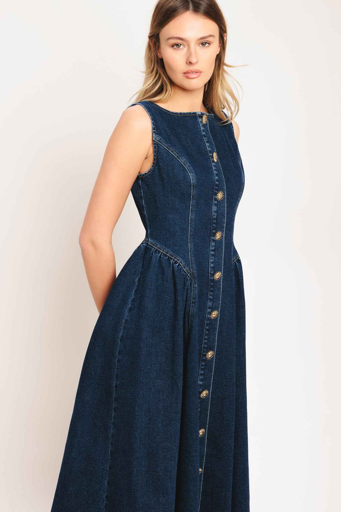 EFFORTLESS POLISH DENIM MIDI DRESS
