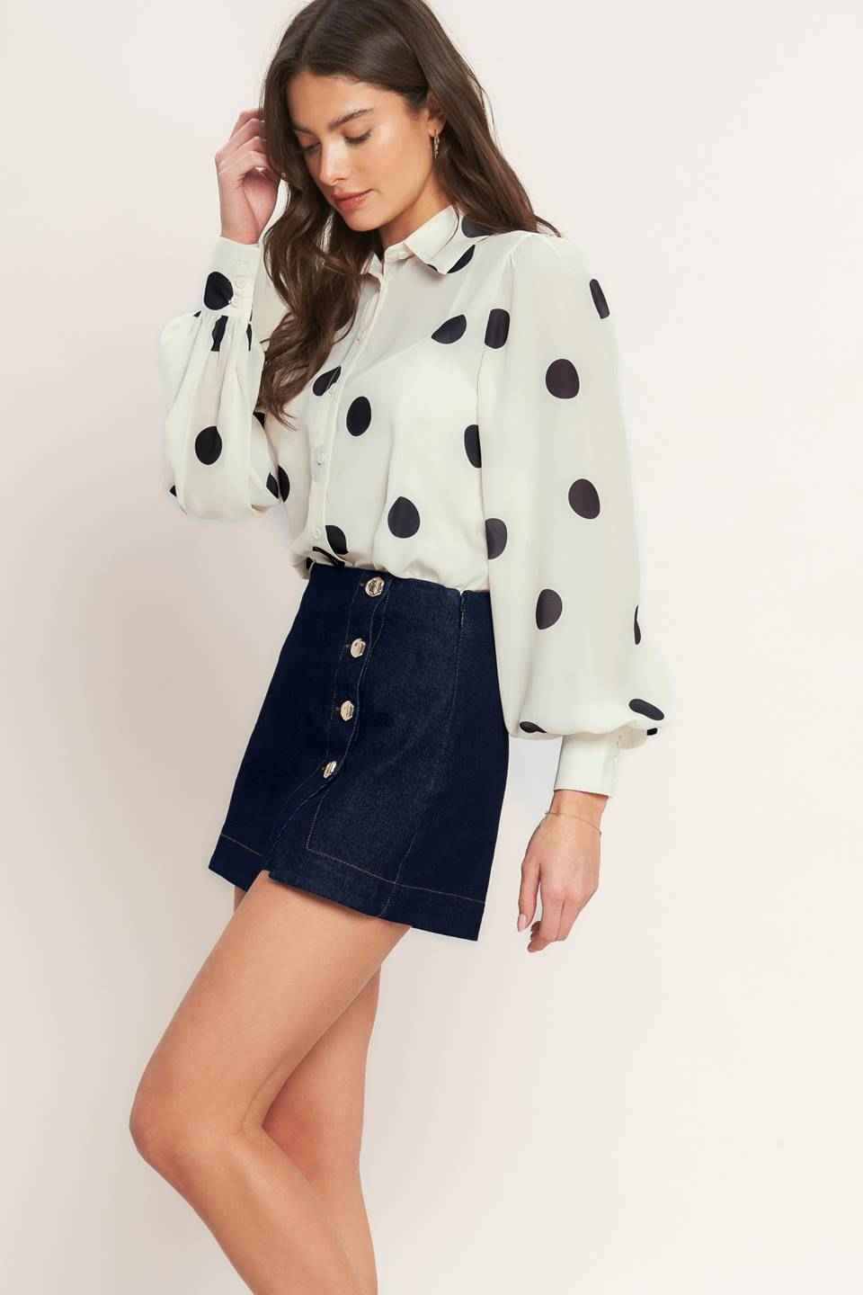 MODERN FEMININE DENIM SKORT