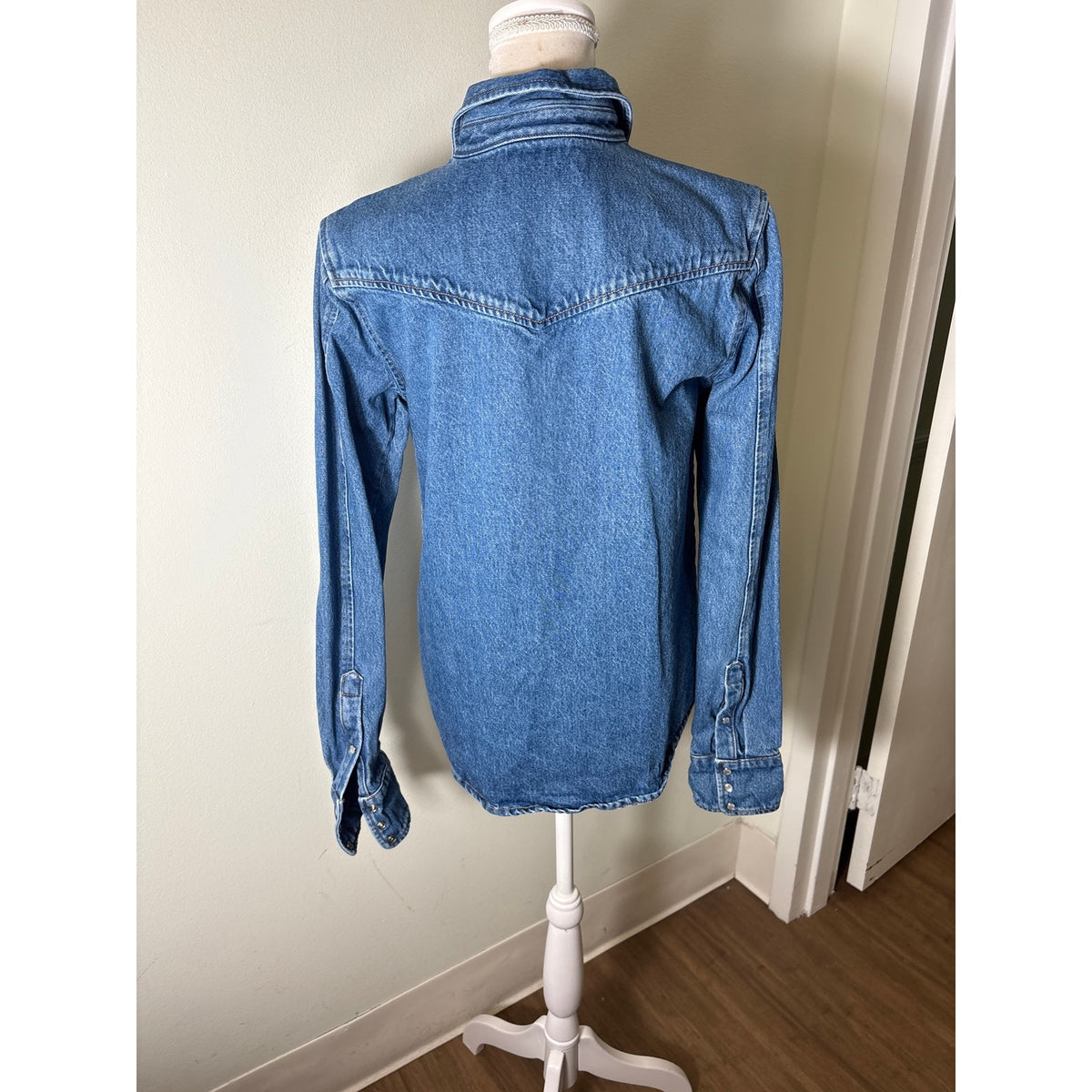 SPRWMN Blue Long Sleeve Denim Snap Front Closure Sz S