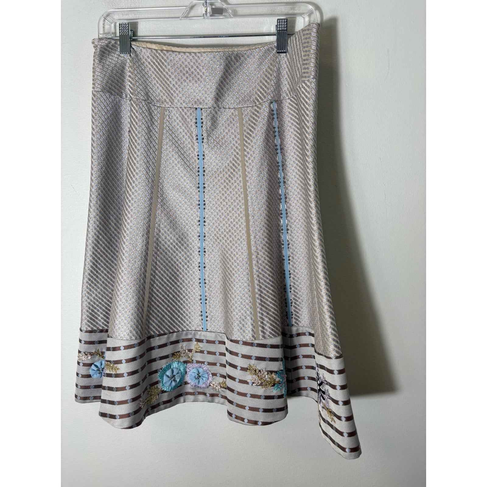 Per Se Gray Embroidered A Line Silk Knee Length Skirt Sz 10