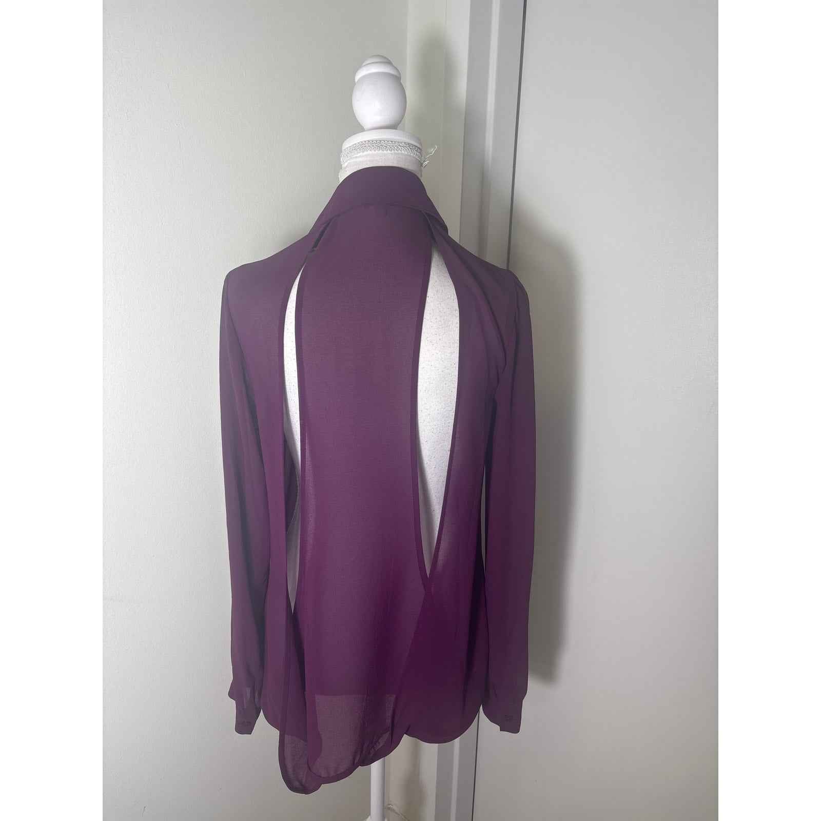 Naked Zebra Plum Long Sleeve Open Back Button Up Blouse Sz S