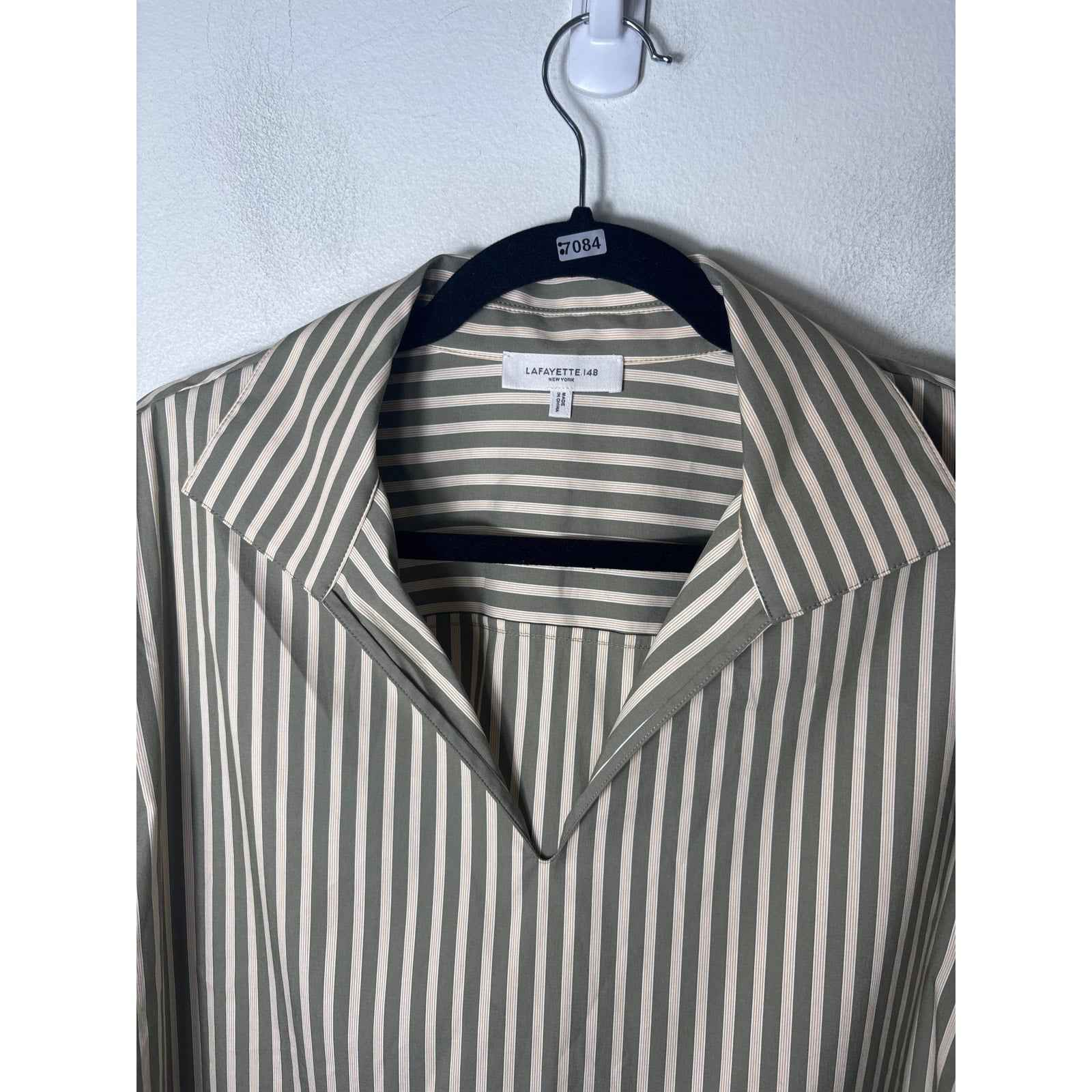 Lafayette 148 Off White Muted Green Long Sleeve Long Wide Sleeve Shirt Sz M