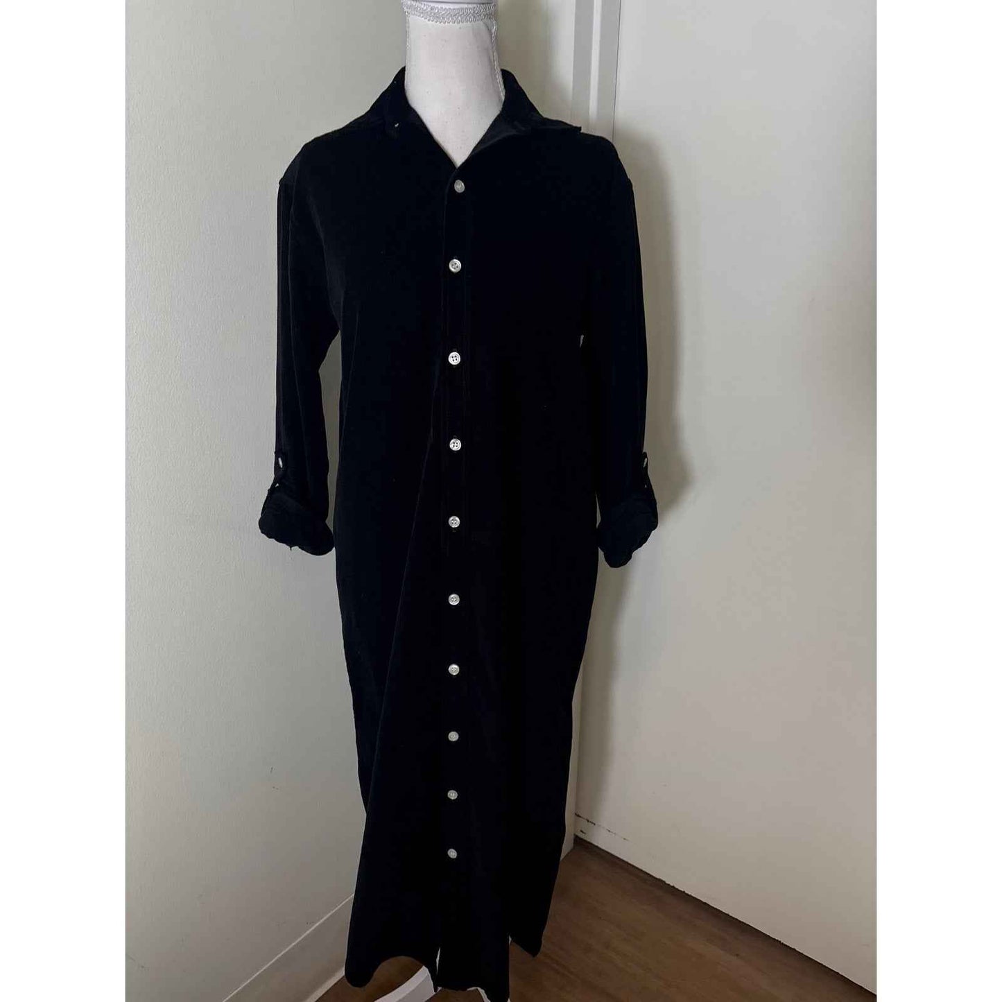 Emily Phillips Nashville Black Cordoroy Long Sleeve Button Up Maxi Dress Sz 3