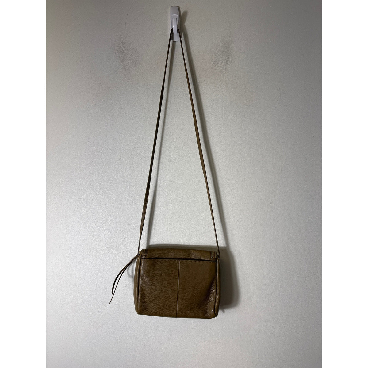 Hobo Greenish Tan Leather Small Crossbody Bag 10x8 Inches