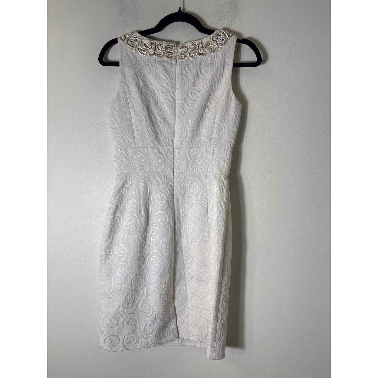 Antonio Melani Off Whtie Embroidered Sleeveless Midi Sheath Dress Sz 0