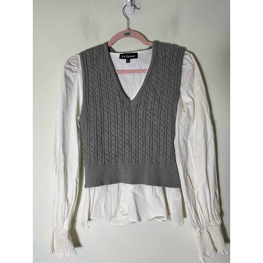 En Saison White Cotton V Neck Blouse w Gray Swater Vest Sz M (2 Pieces)