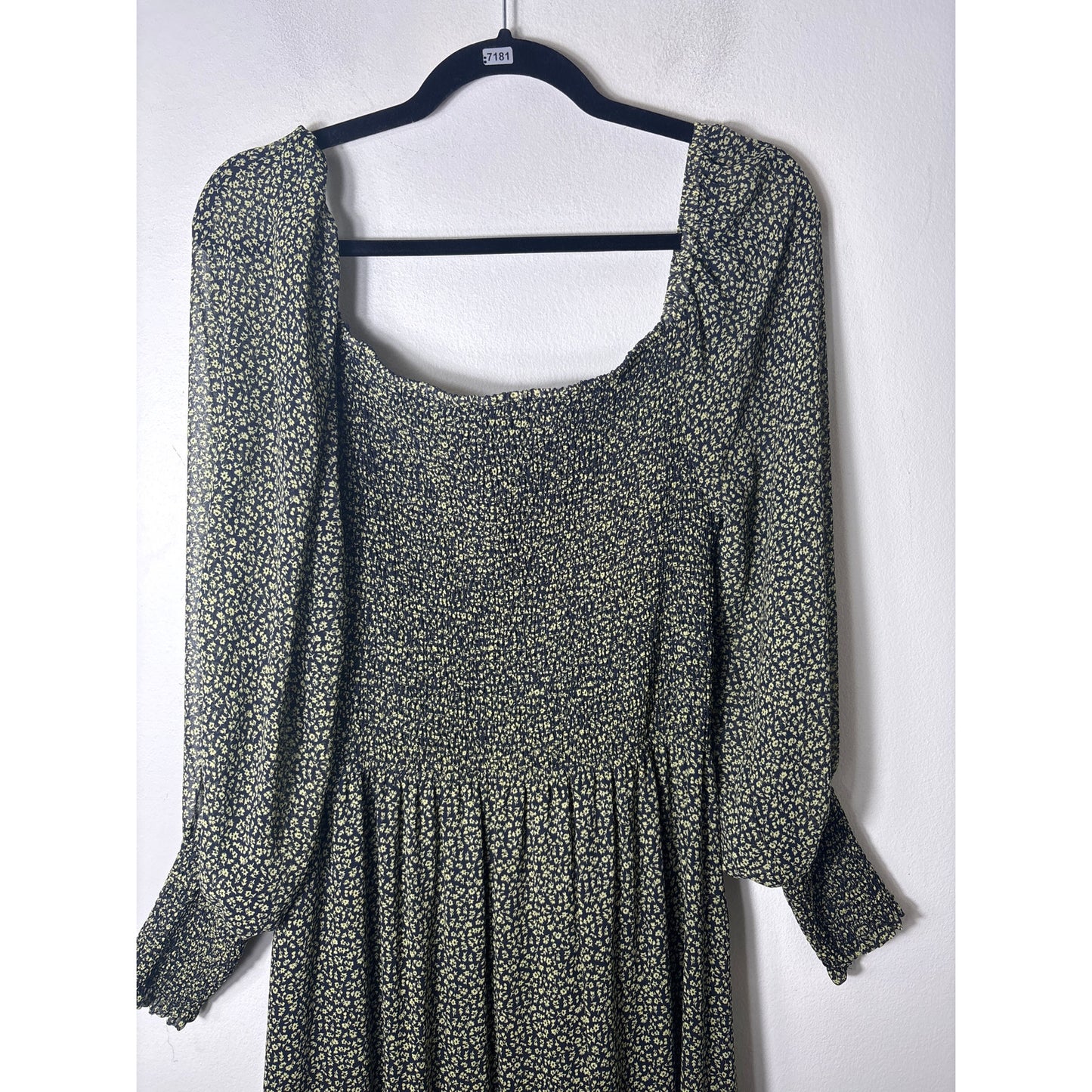 Cupcakes and Cashmere Black with Green Flowers Smocked Bodice Maxi Dress Sz L