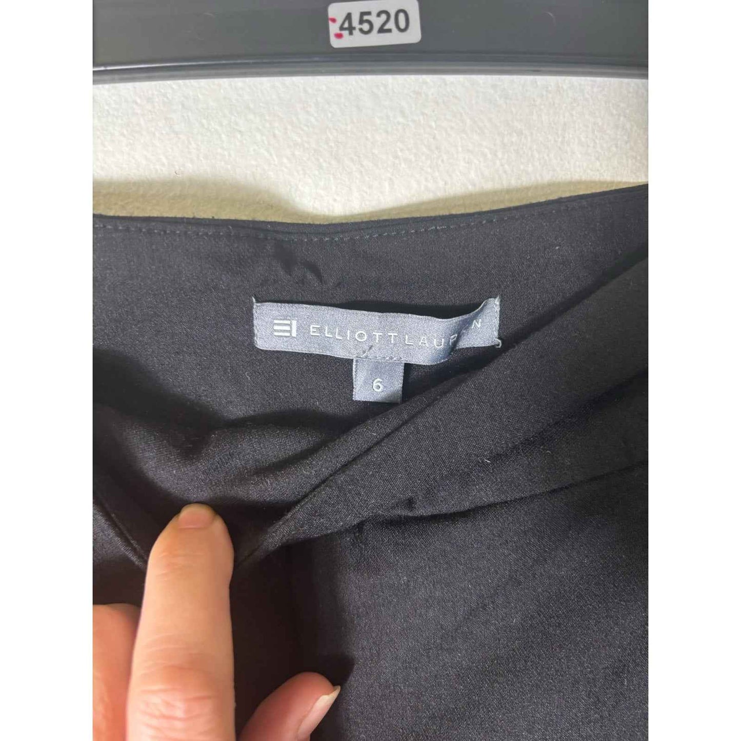 Elliott Lauren Black Flat Front Pants Sz 6