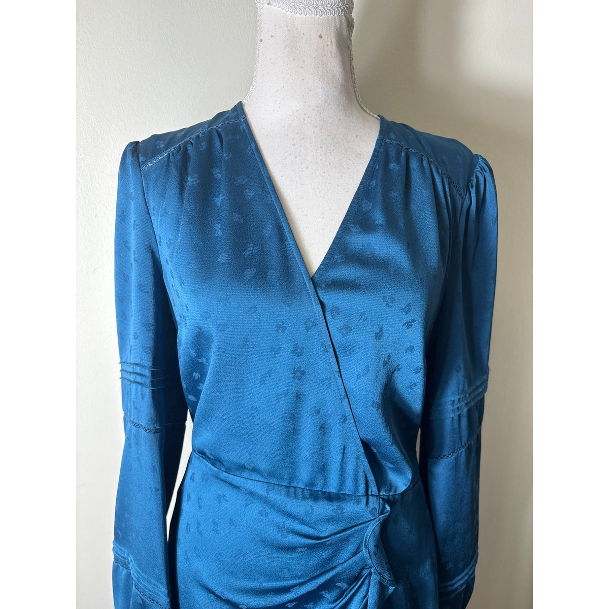 Veronica Beard Blue Long Sleeve Faux Wrap Ruffle Midi Dress Sz 6
