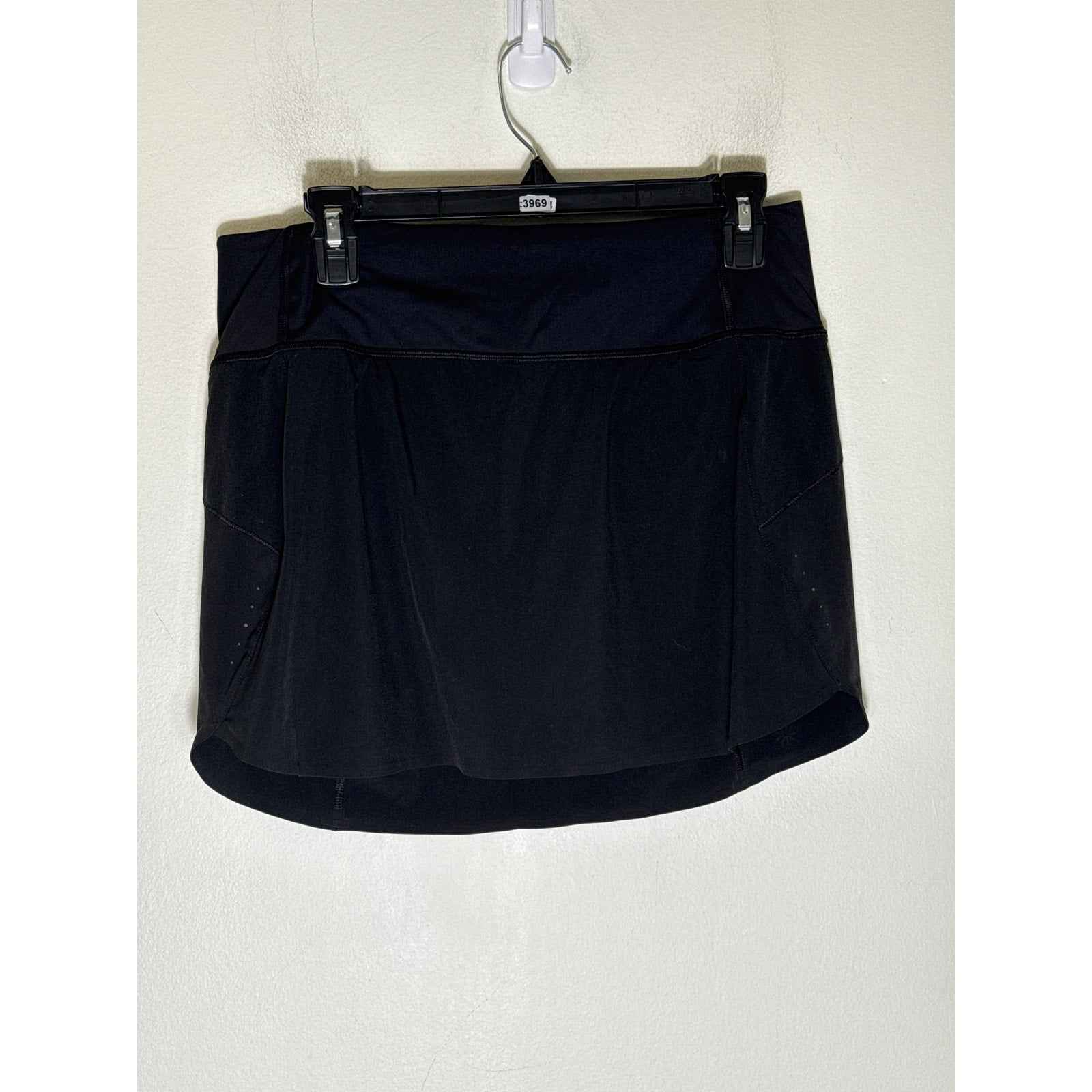 Athleta Black Run with It Skort Sz M