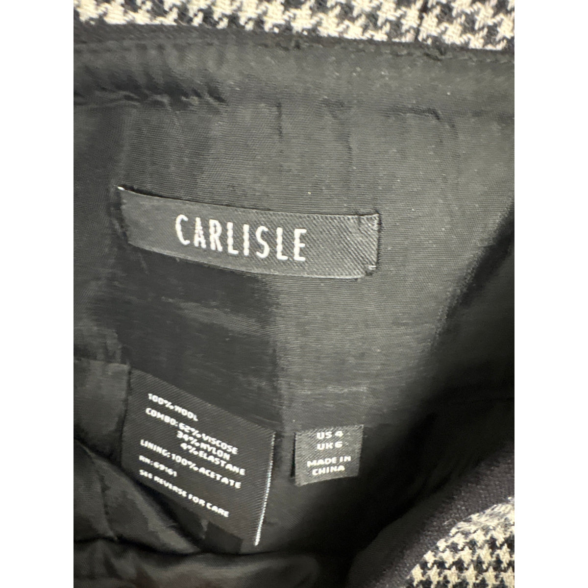 Carlisle Black&White houndstooth knee length Skirt Sz 4
