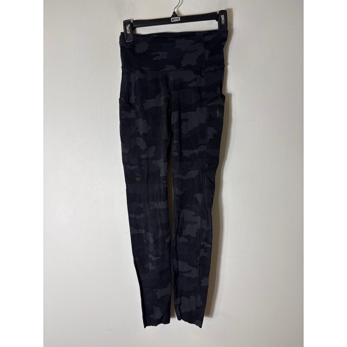 Lululemon camo black and grey leggings Sz 4