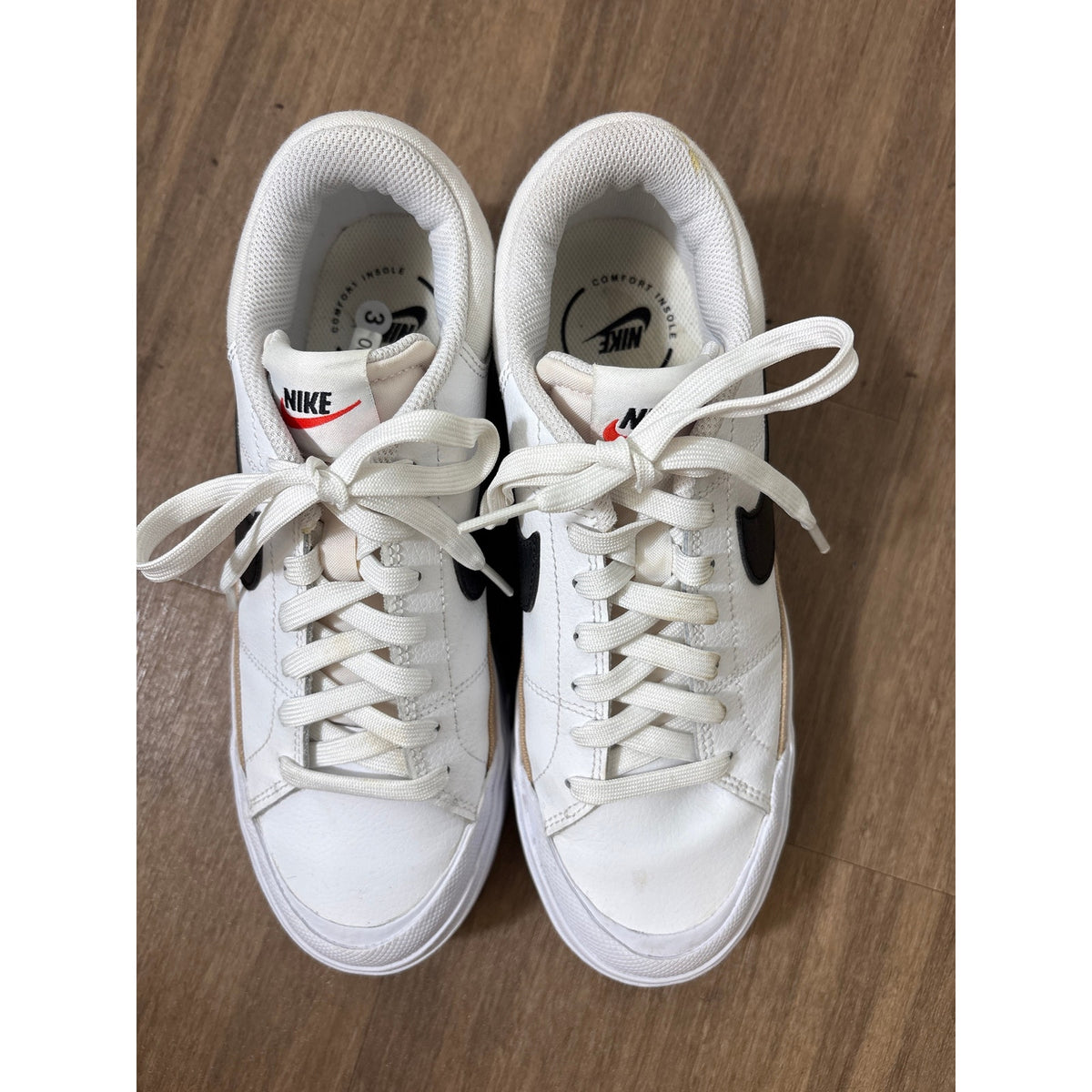 Nike White With Black Swoosh Platform Tennis Shoes Sz 8