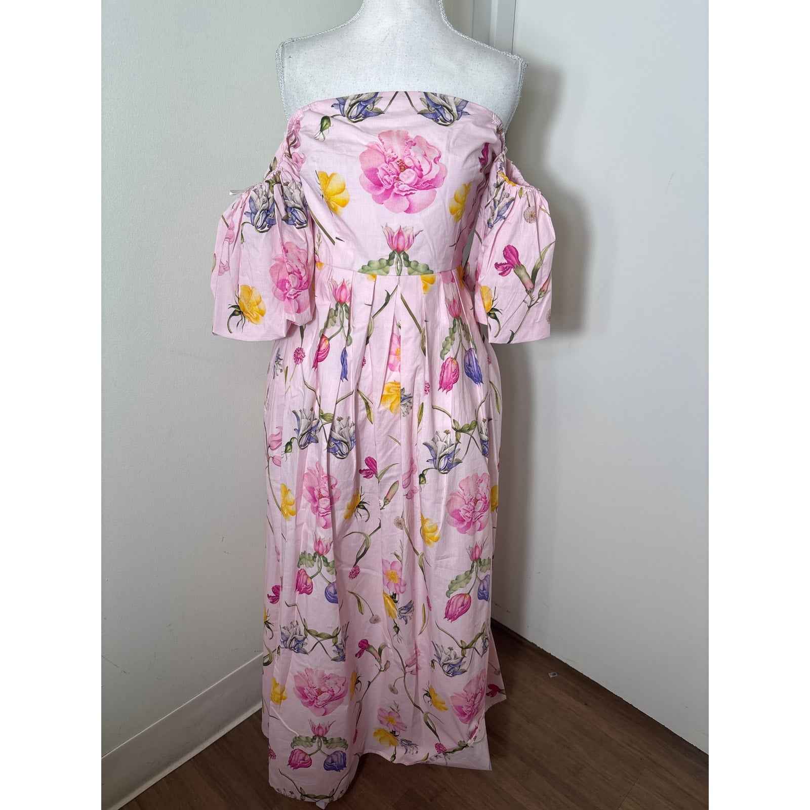 NWT Beyond by Vera Pink Floral Maxi Dress Sz S