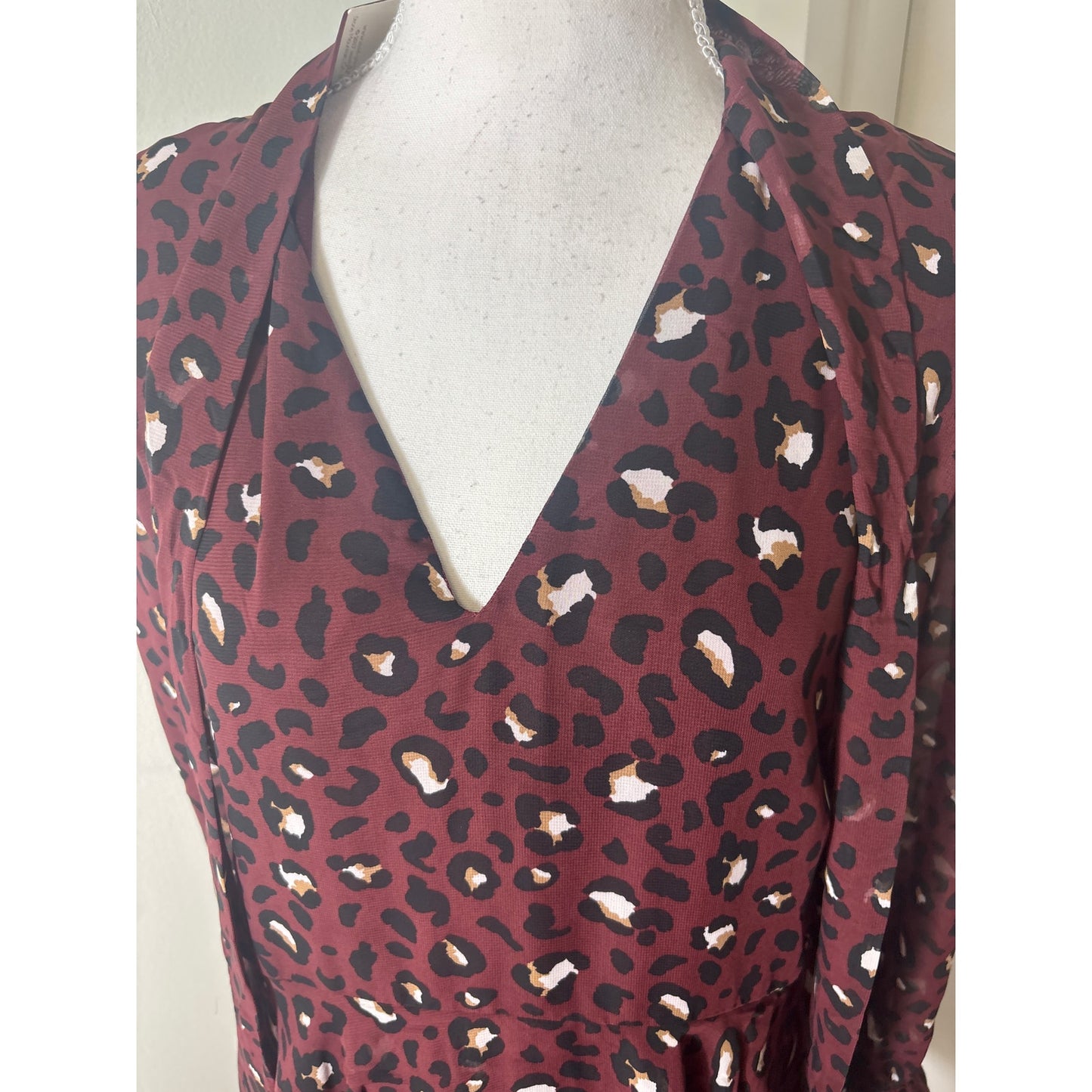 NWT Mudpie Decklan Flounce Dess in Burgandy Sz S