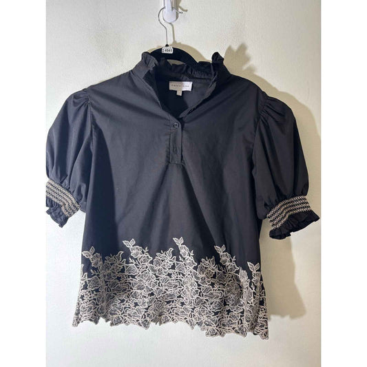 Entro Black Short Puff Sleeve Embroidered Shirt Sz M