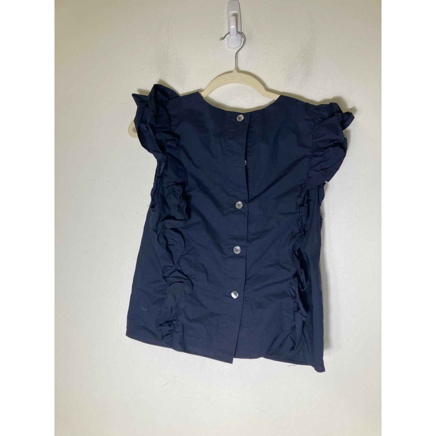 Whit Navy Flutter Ruffle Top sz s