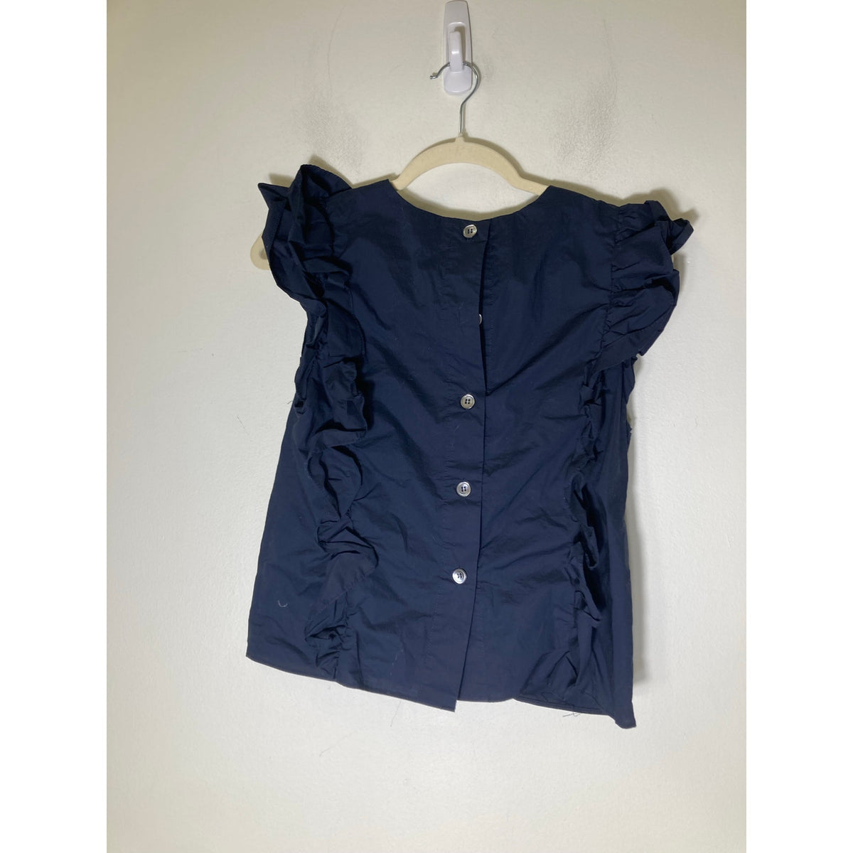 Whit Navy Flutter Ruffle Top sz s