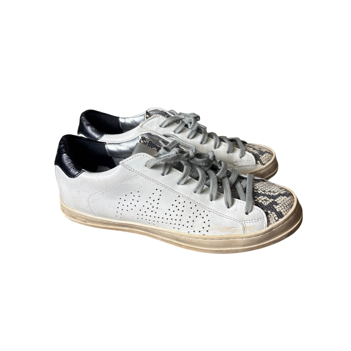 P448 White and Black w/Snake Skin Accent on Toe Tennis Shoes Sz 40 (9.5)
