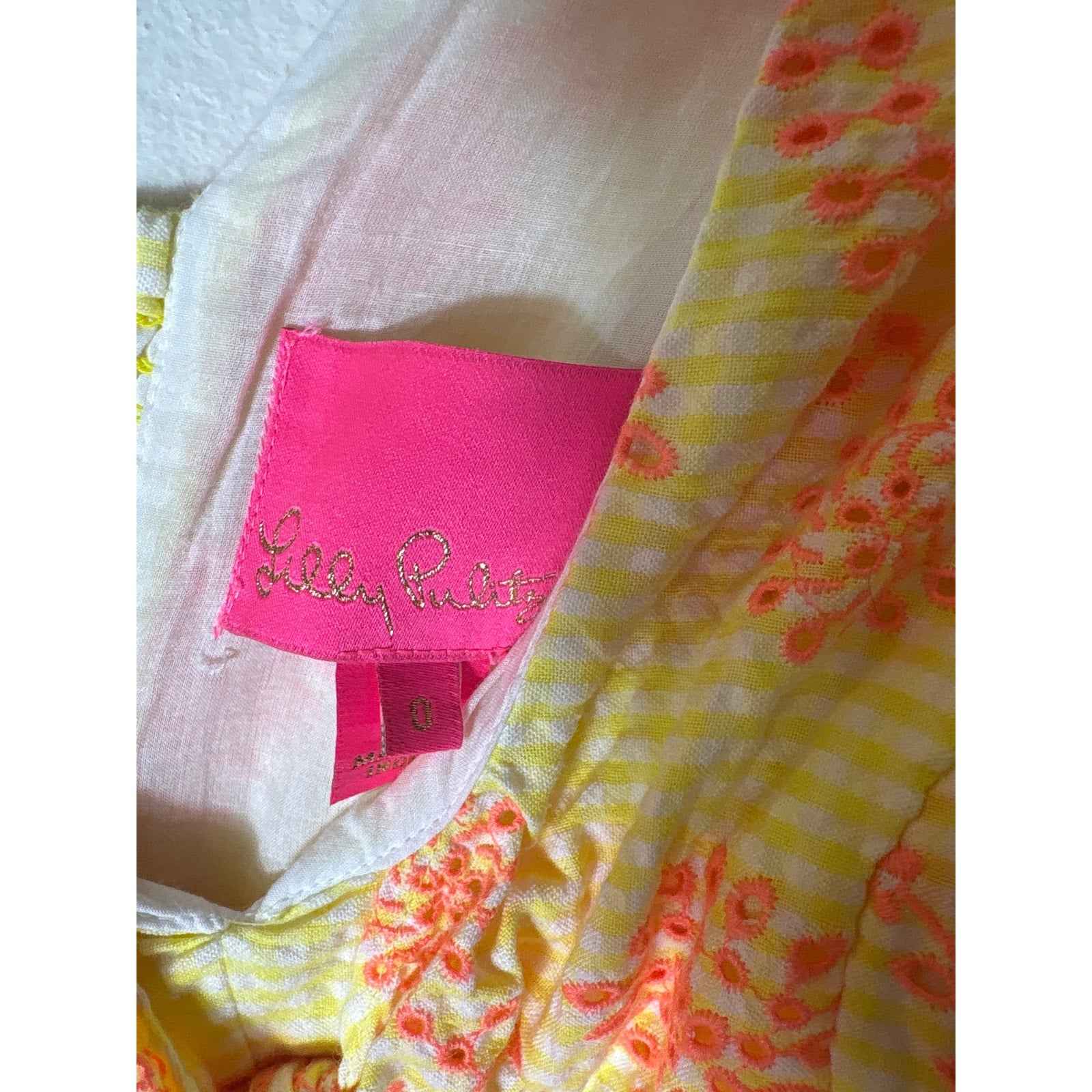 Lily Pulitzer Yellow Orange Eyelet V-Neck Knee Length Dress Sz 0