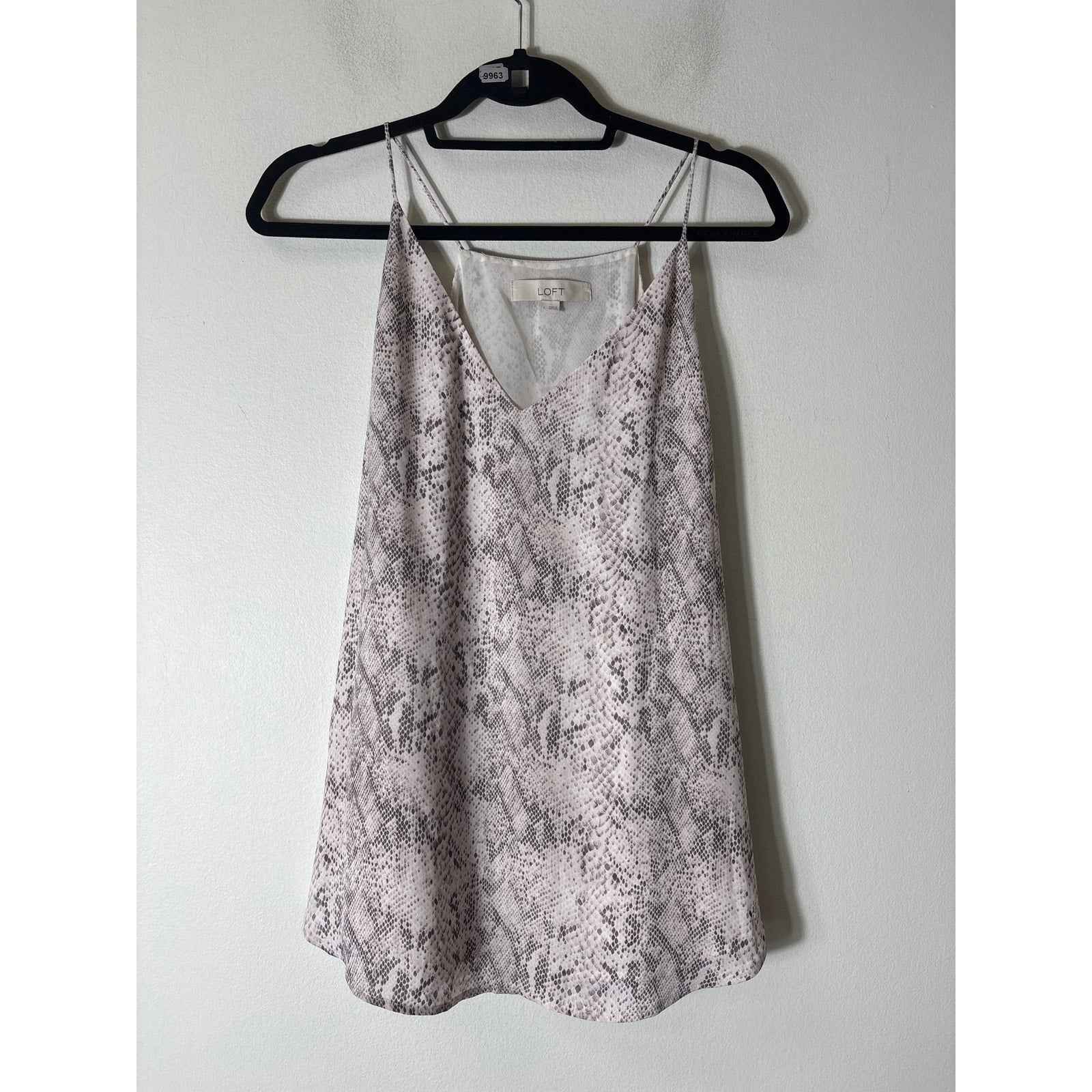 LOFT Light Pink Snakeskin V-Neck Racerback Tank Sz L