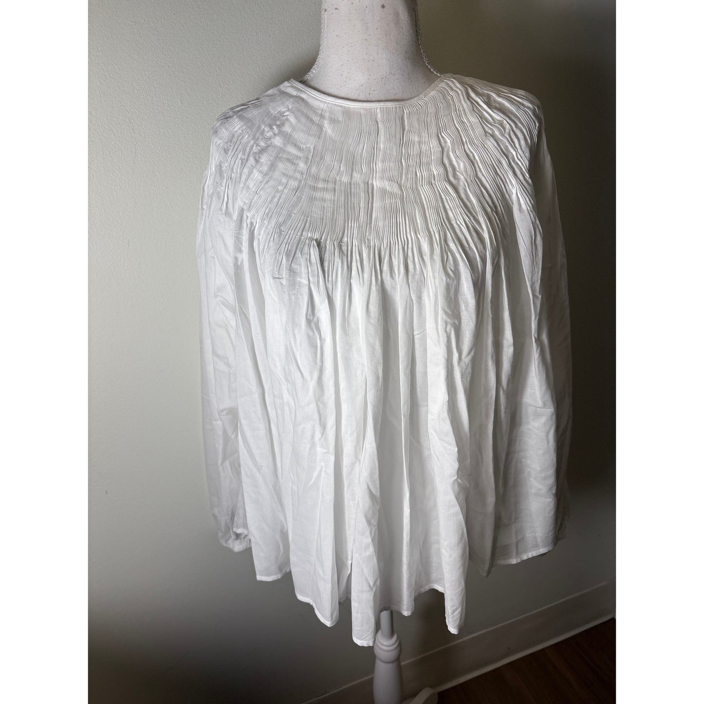 Polo by Ralph Lauren White Smocked Neck Long Sleeve Swing Top Sz L