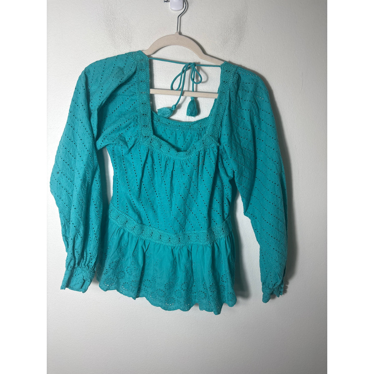 Mahila Teal Eyelet Peasant Top Sz M