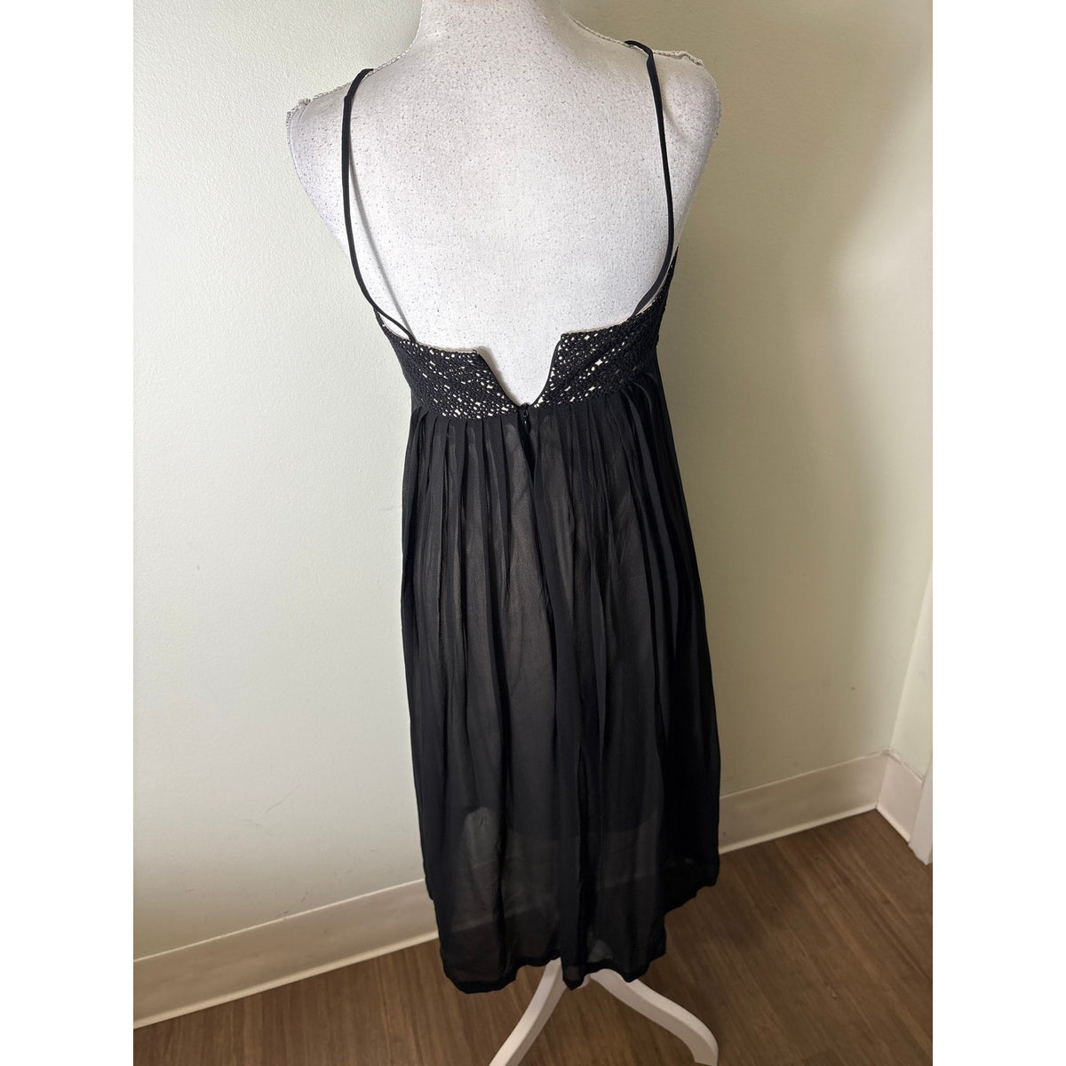 NWT Club Monaco Soot Clamanta Dress Sz 0