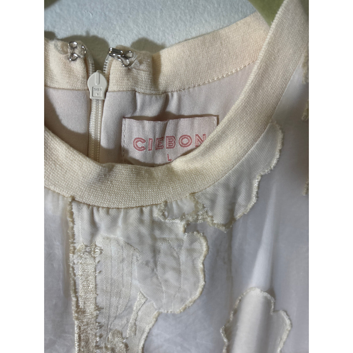 Ceibon Ivory Long Puff sleeve Blouse Sz L