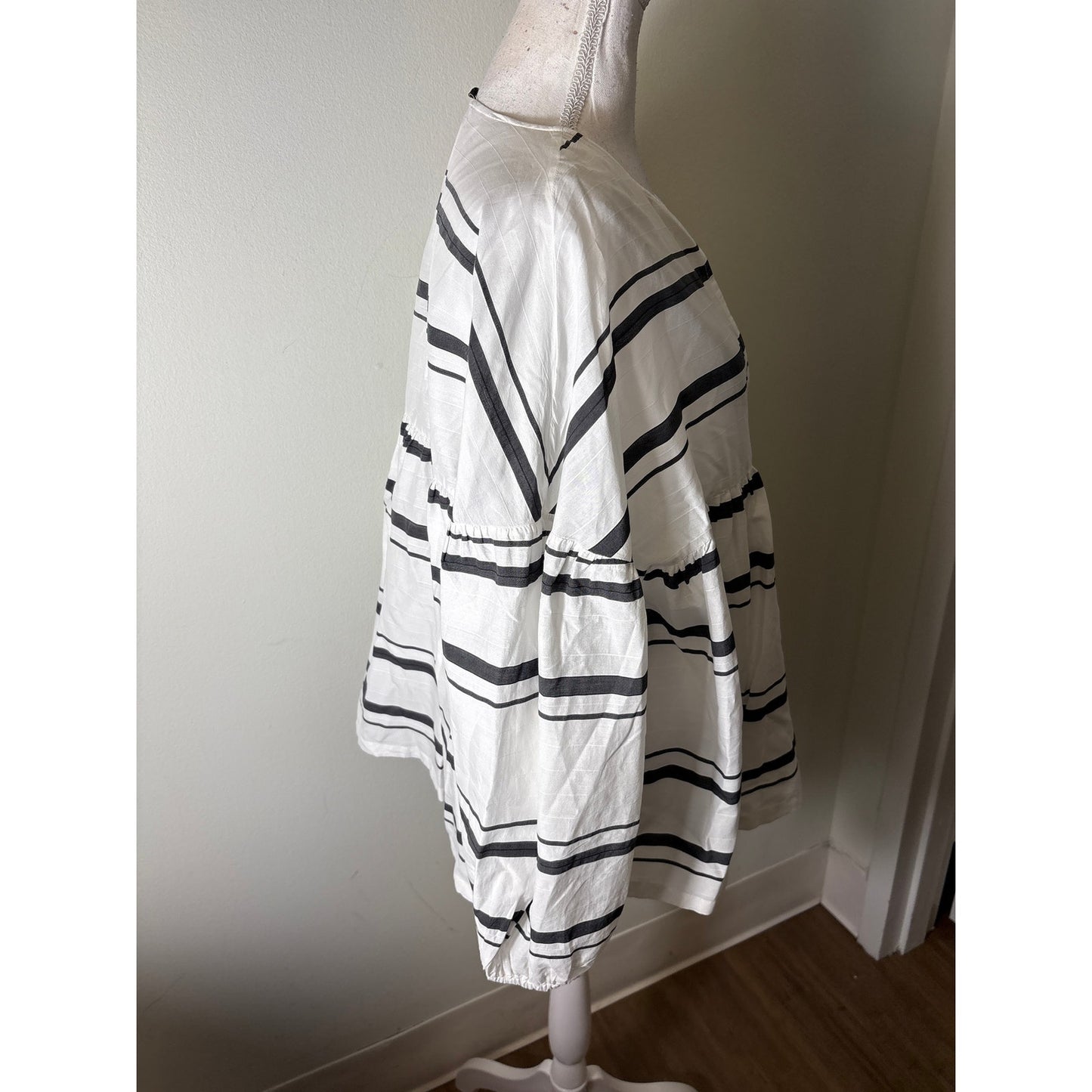 Piazza Sempione Black and White Stripe Italian Shirt Sz 50