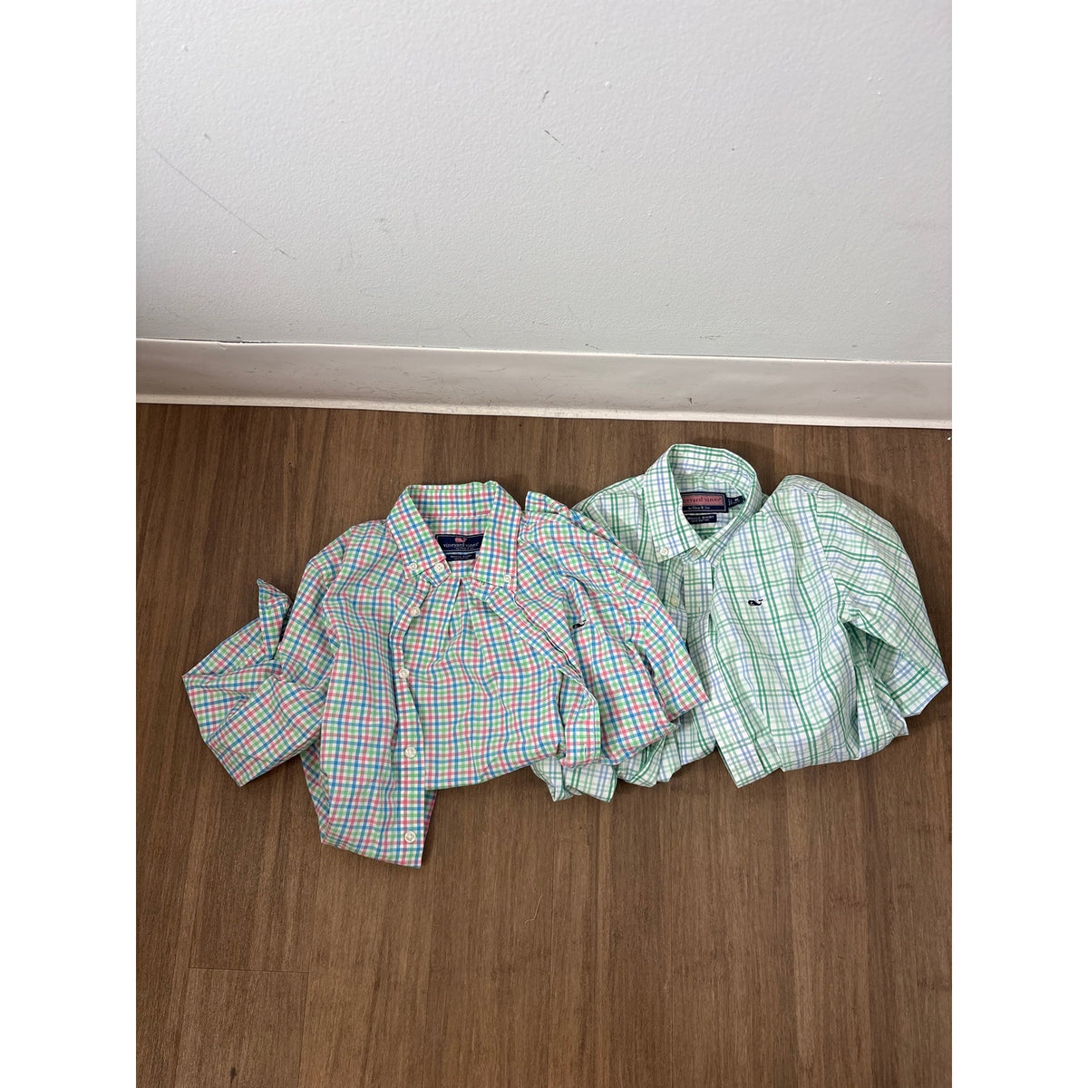 Boys Bundle of 2 Vineyard Vines Shirts Sz S/M