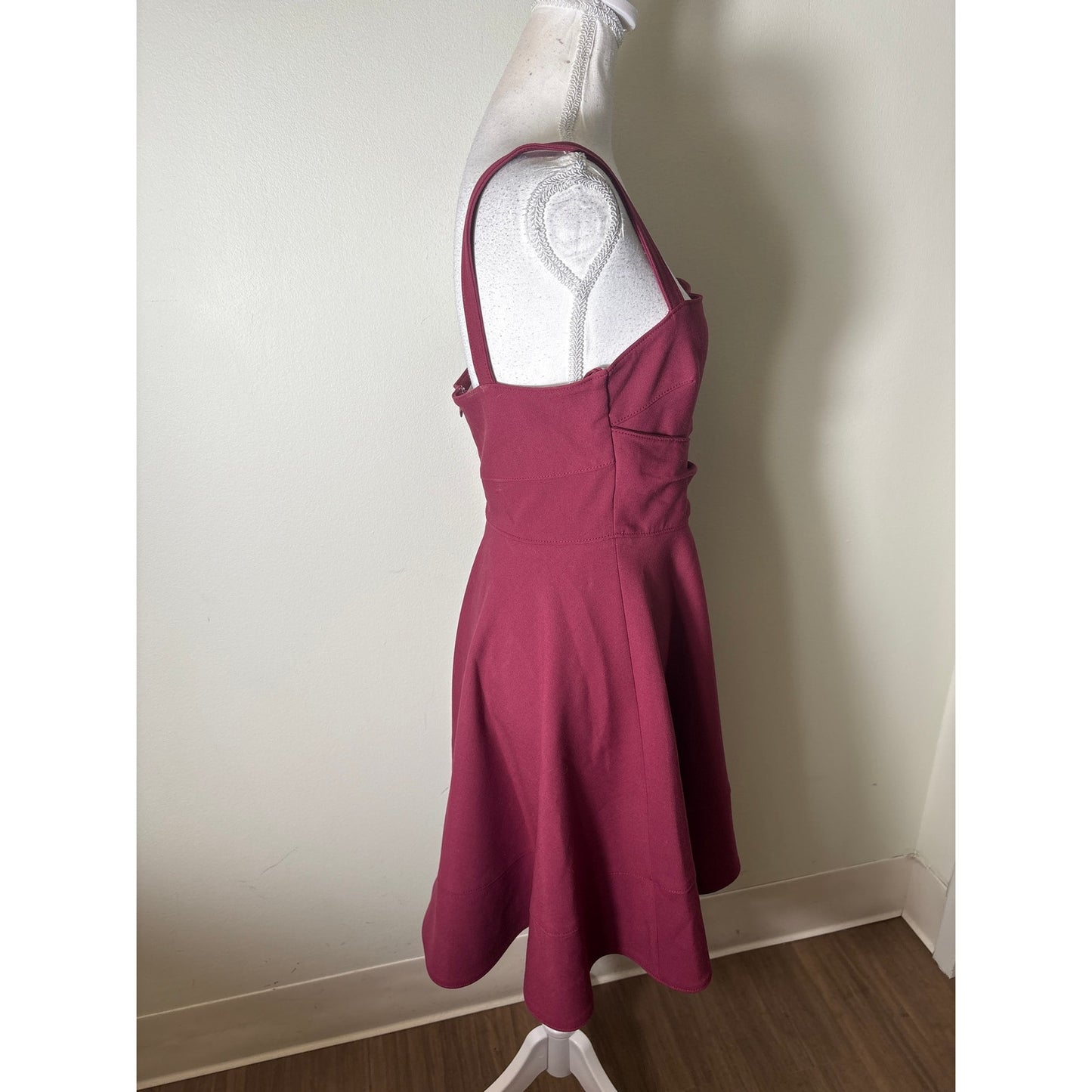 Cliq a Sept Merlot Cut Out Tie Front Cocktail Dress Sz 8