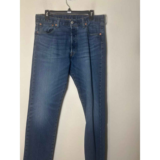 Men's Levi Medium Wash Jeans Sz 34x34