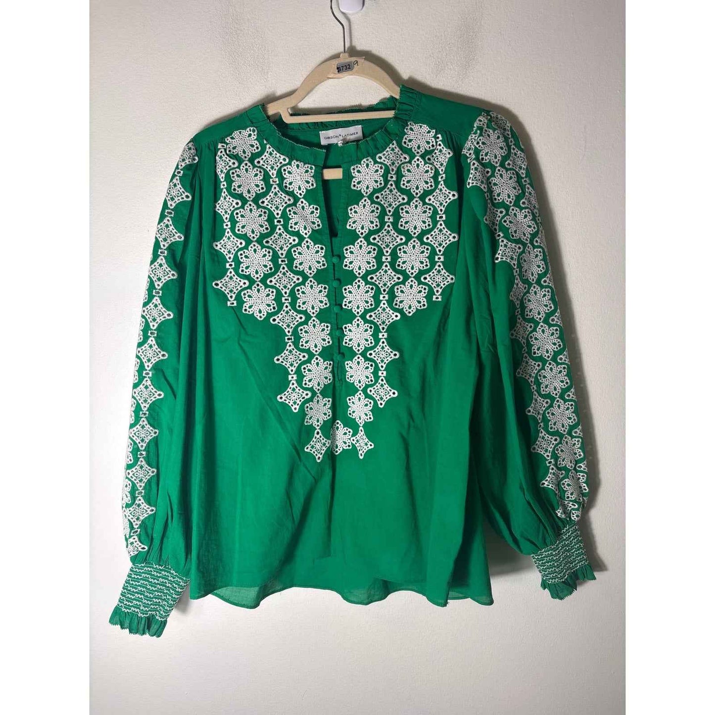 Gibson and Latimer Kelly Green Long Sleeve Embroidered Shirts Sz M