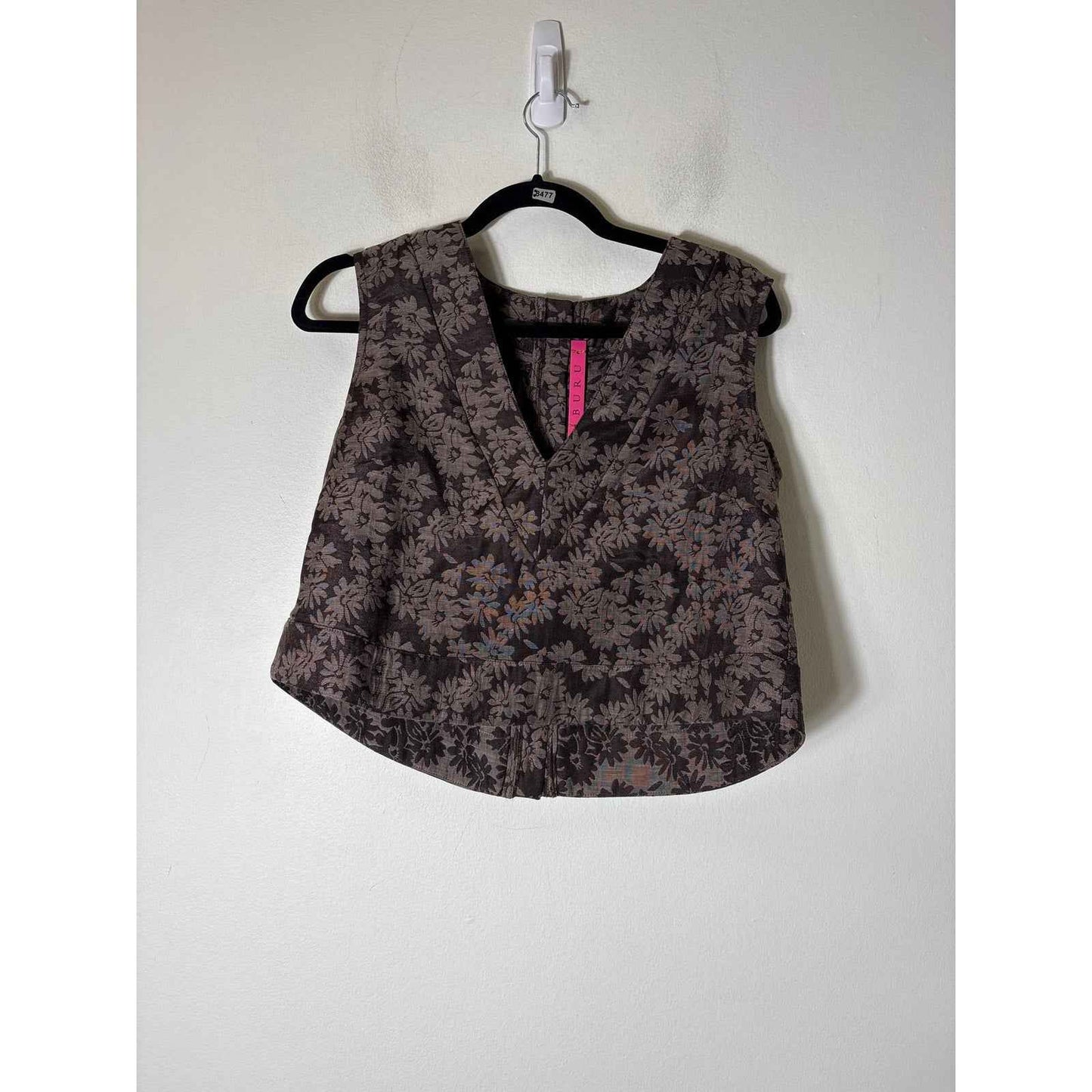 Buru Gray Floral Sleeveless V-Neck Cropped Top Sz S